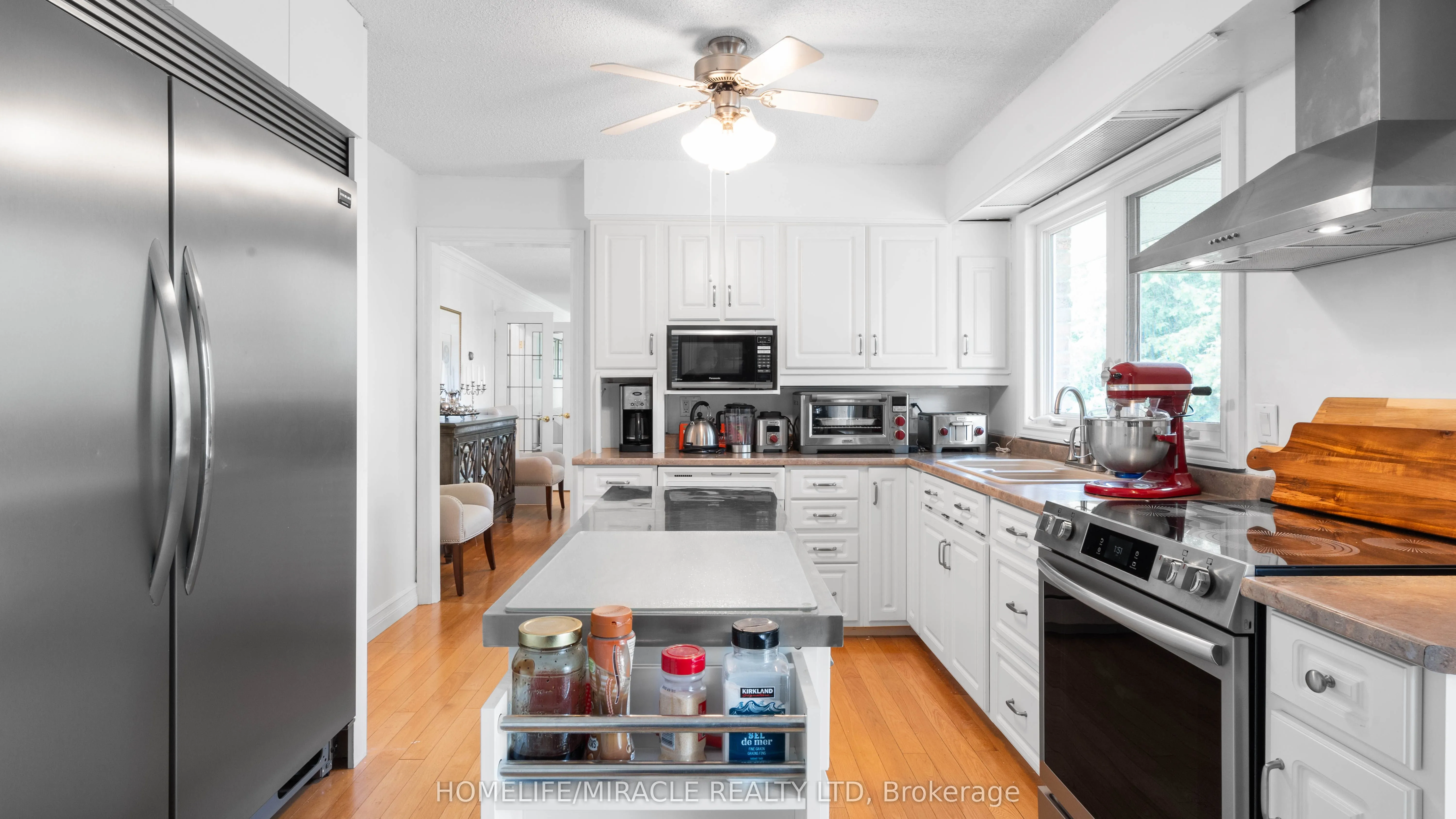 11844 Loyalist Parkway