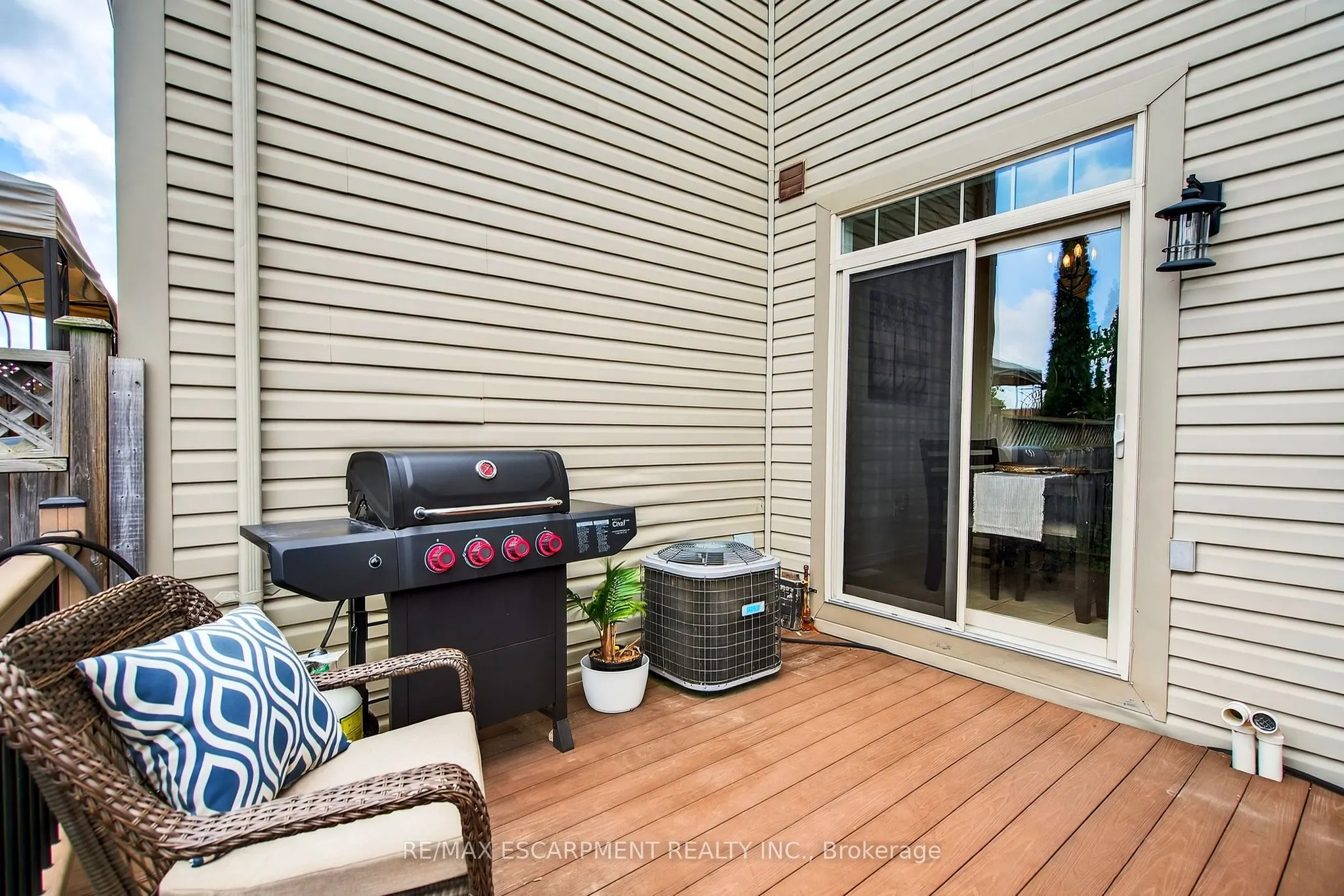 161 Nisbet Boulevard