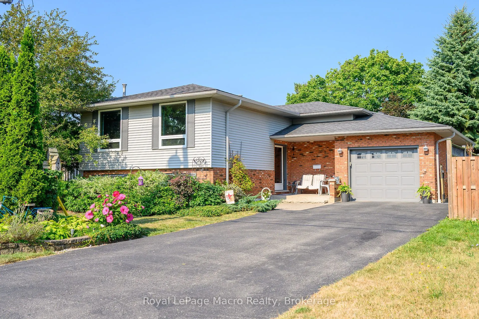 113 Wade Road N