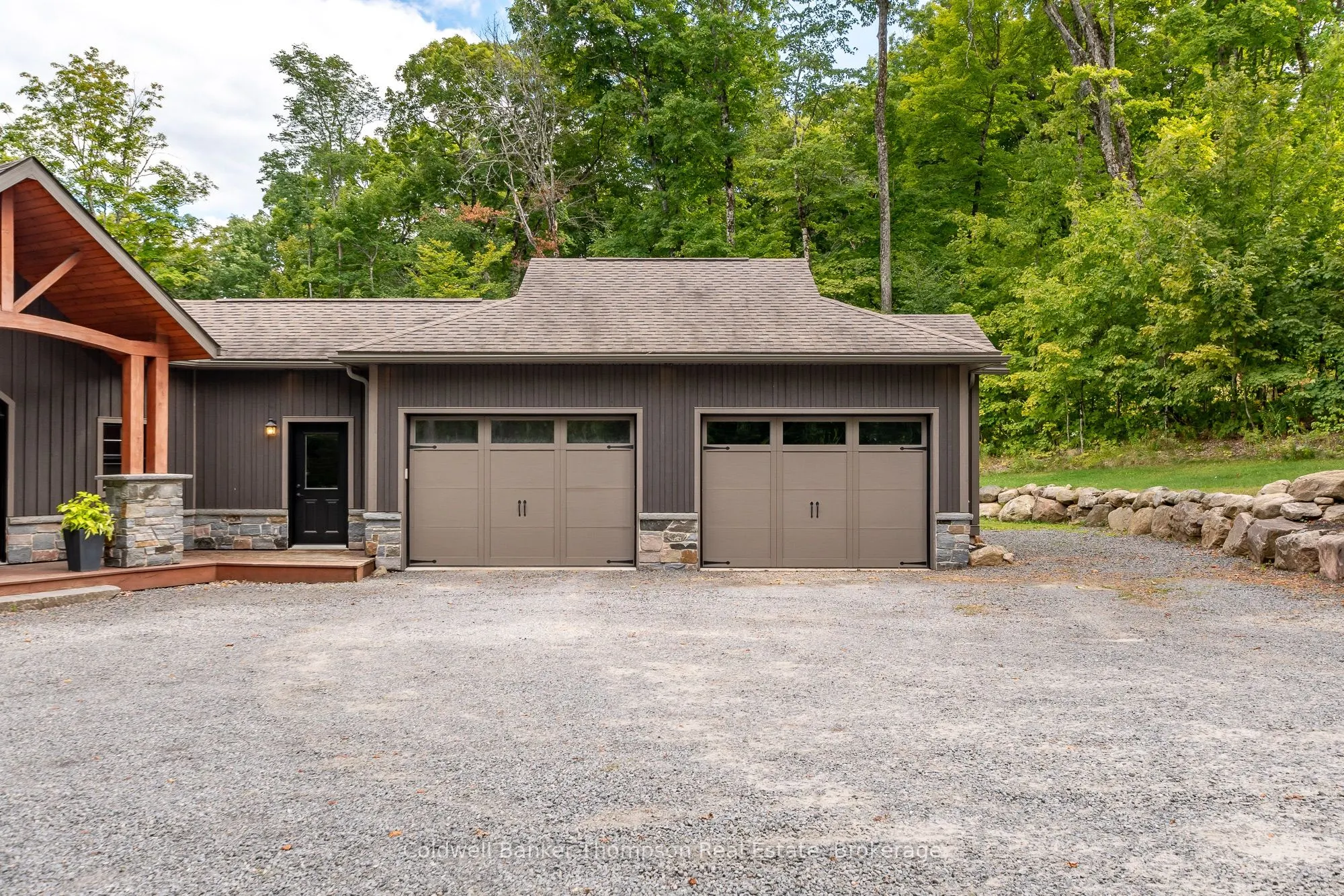 15 Forest Hill Lane