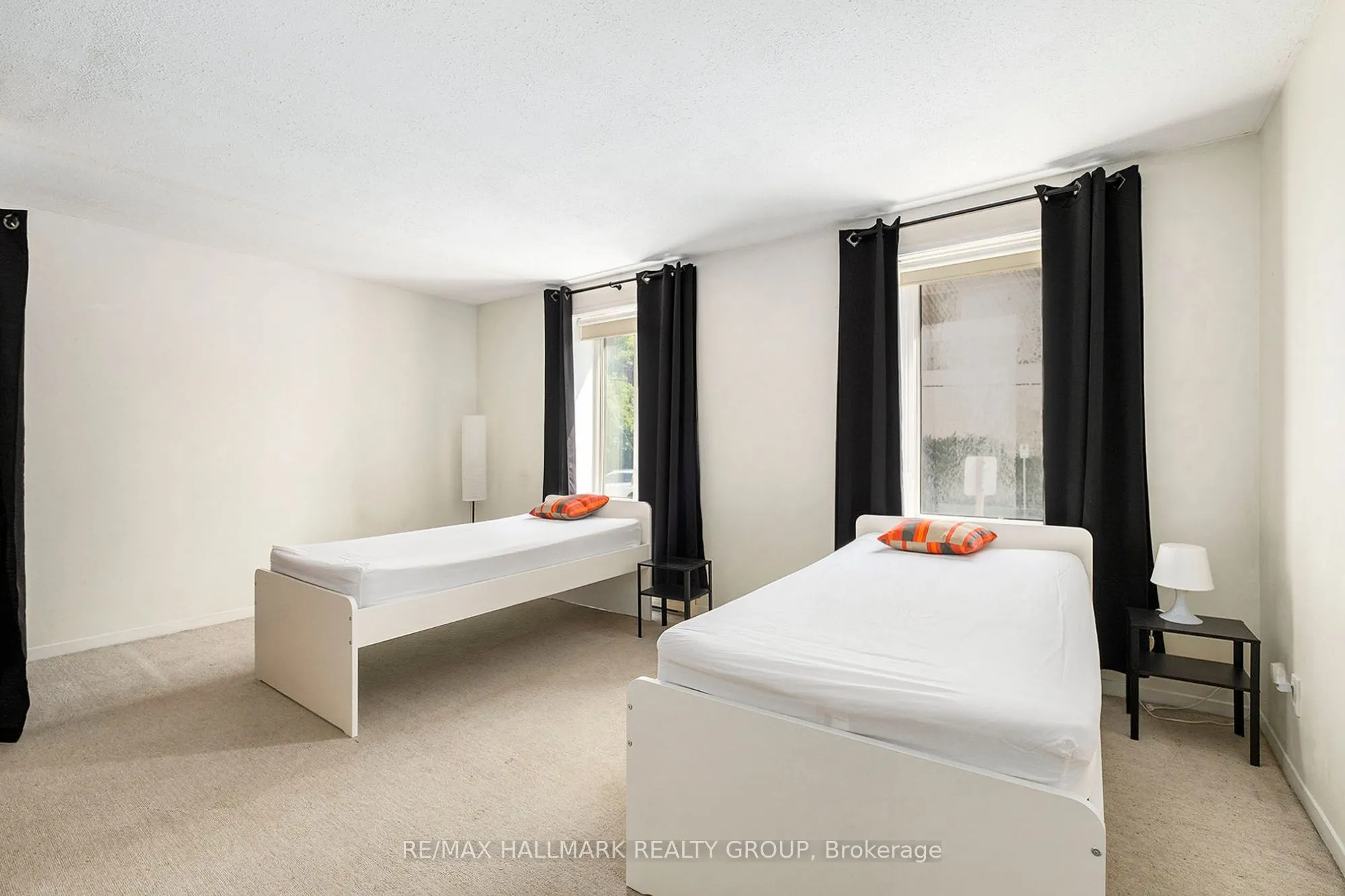 244 Charlotte Street, #3