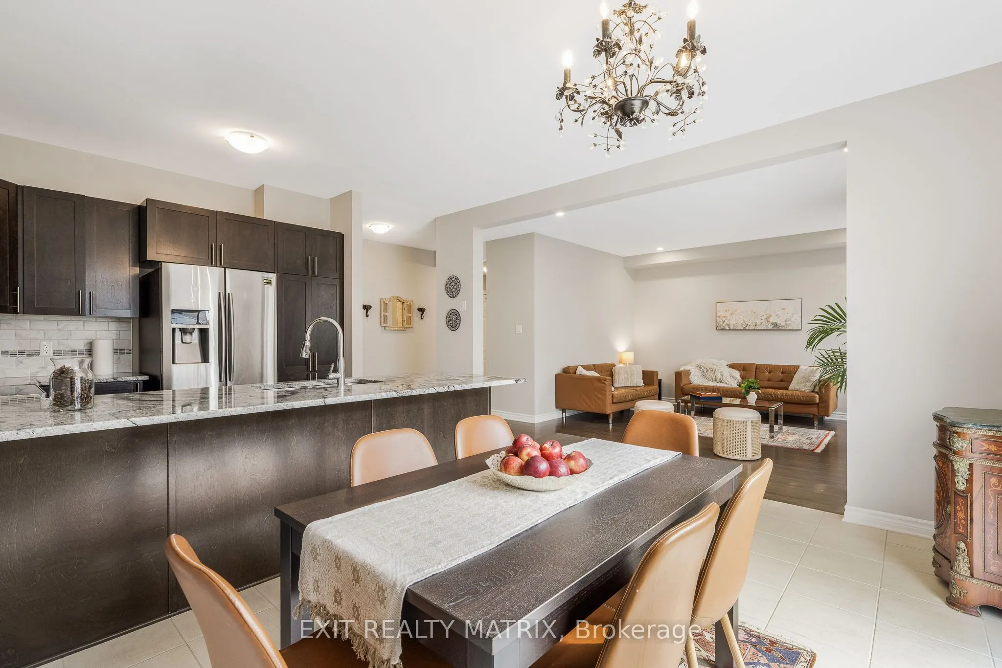 682 Decoeur Drive