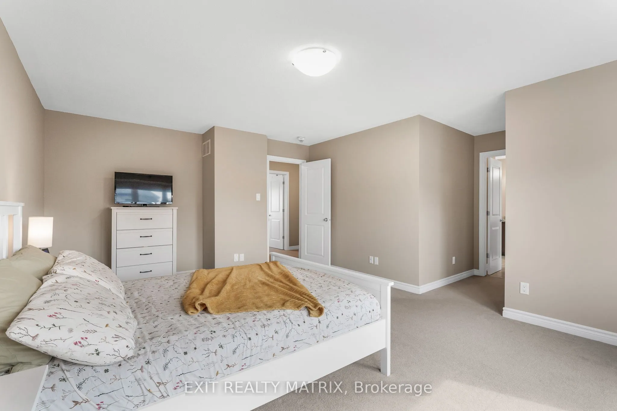 682 Decoeur Drive