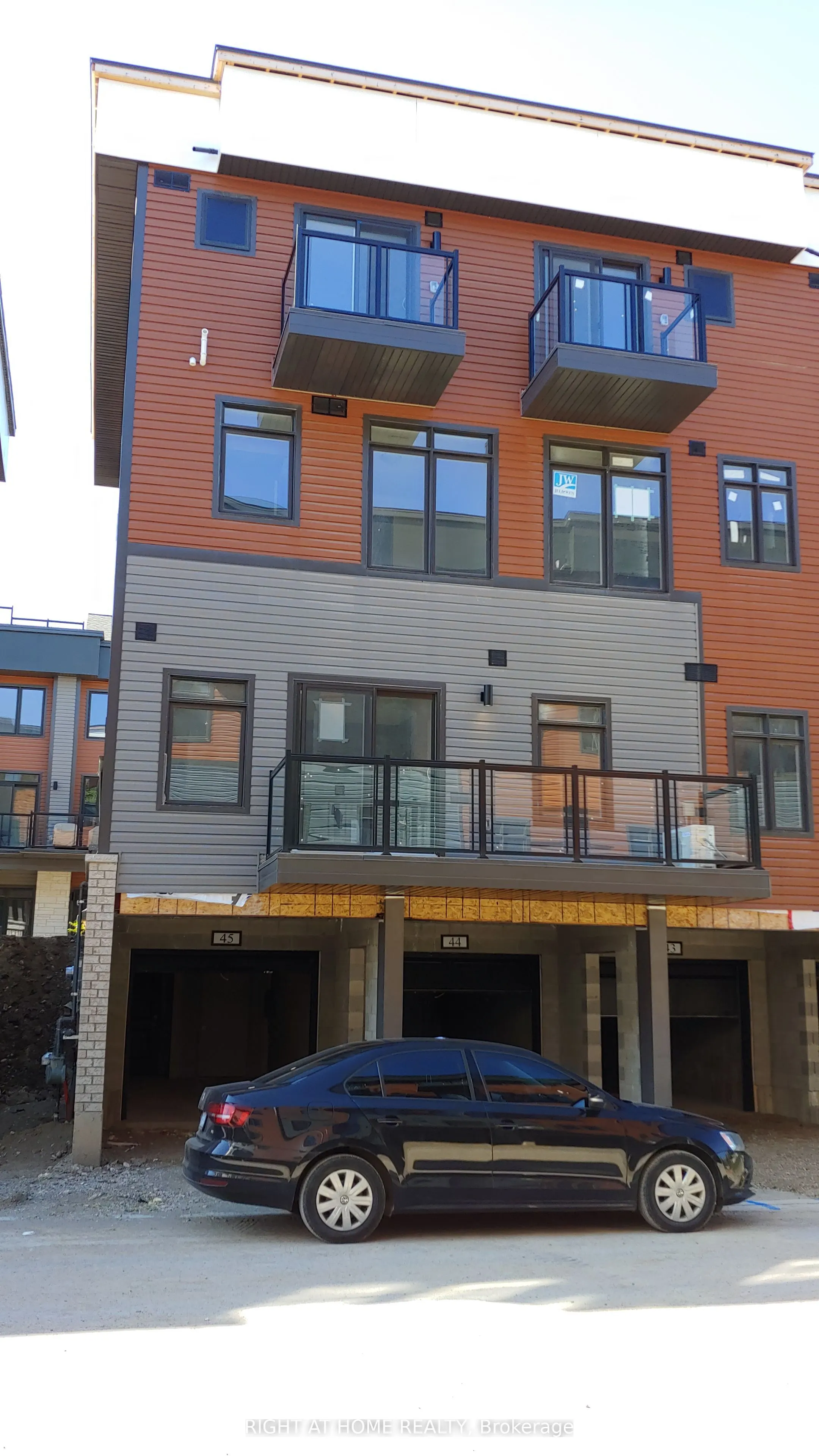 2 Willow Street, #45