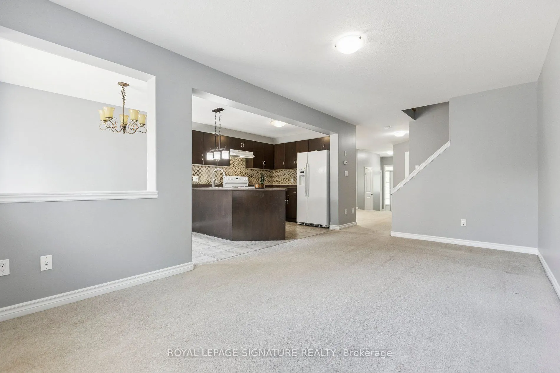 30 Vipond Street
