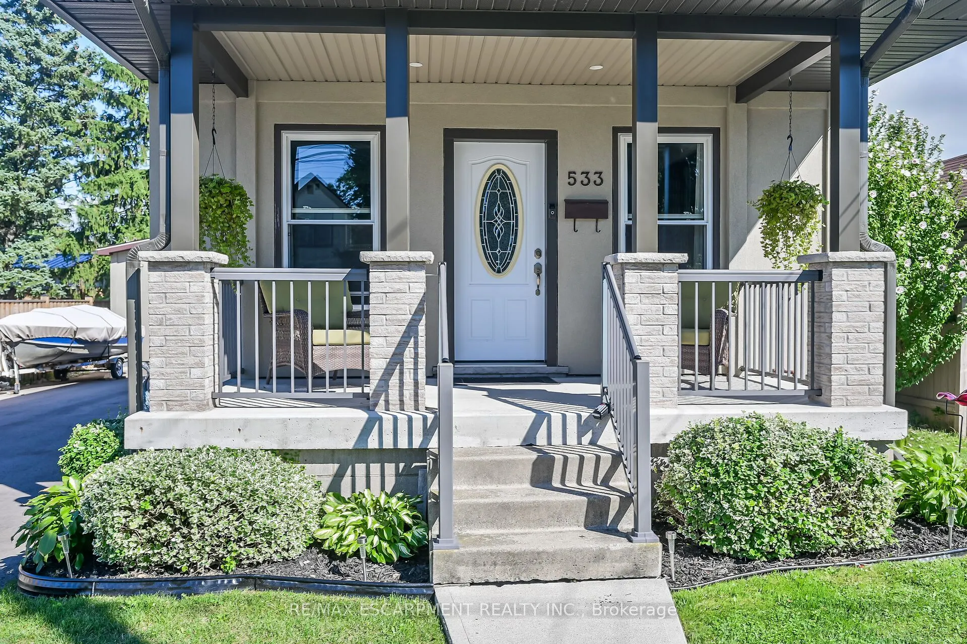 533 Cochrane Road