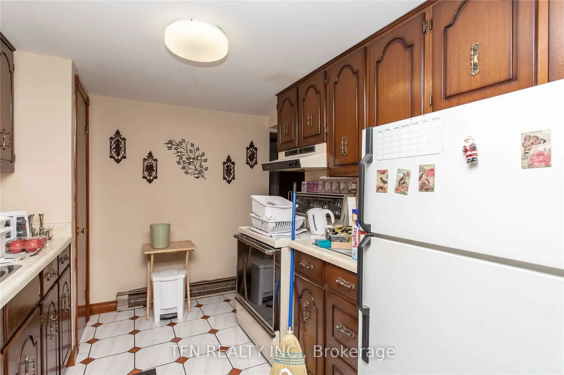 135-137 Queenston Street