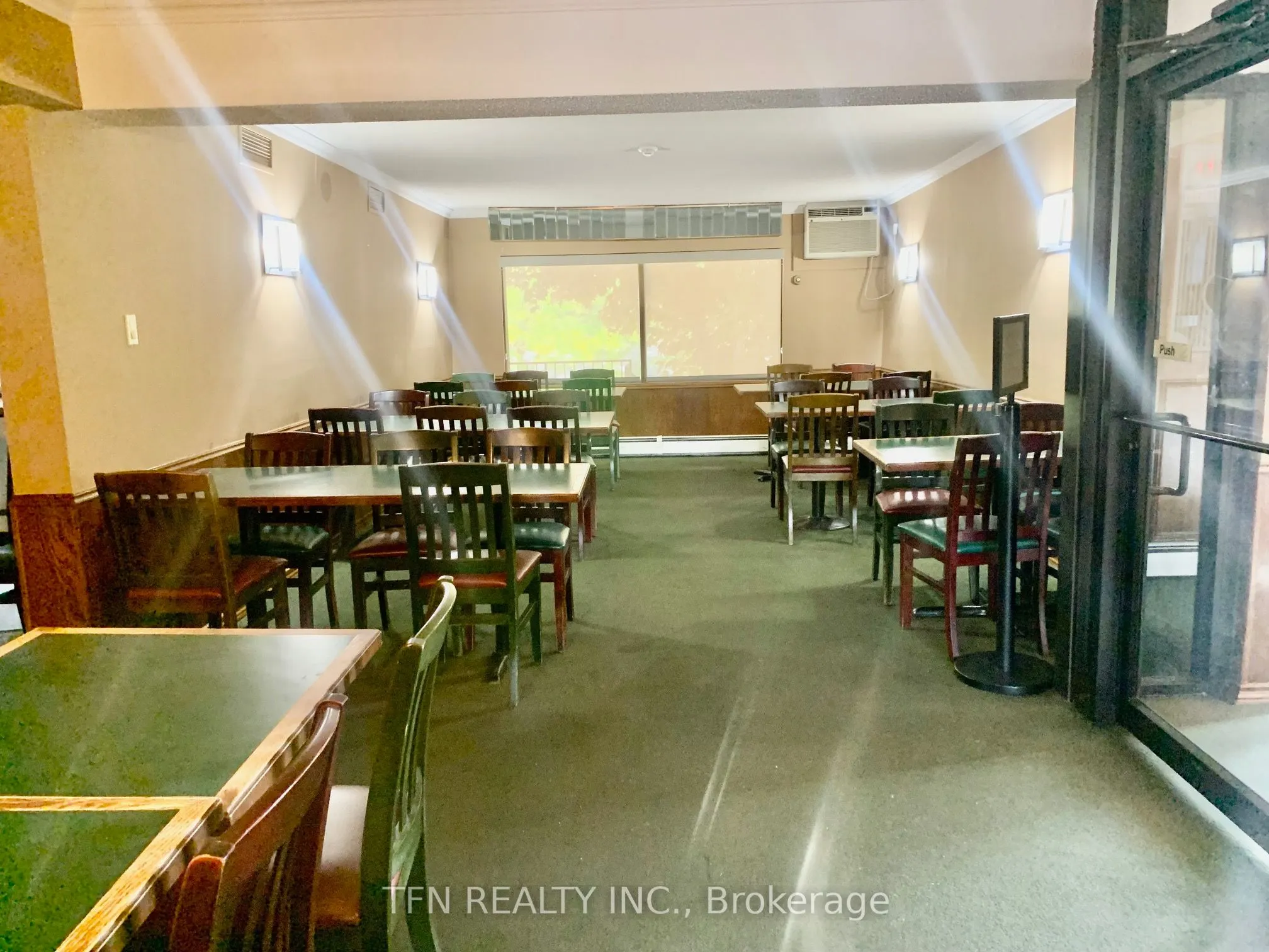 135-137 Queenston Street