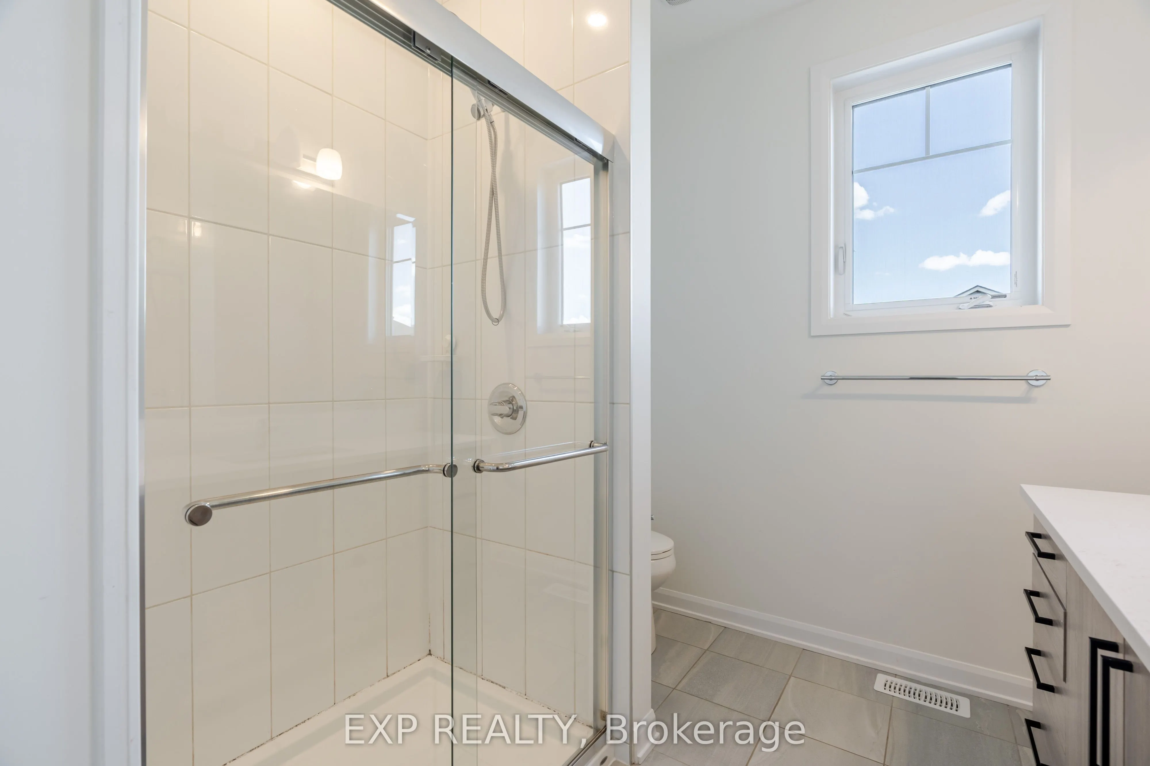 309 Cloyne Crescent