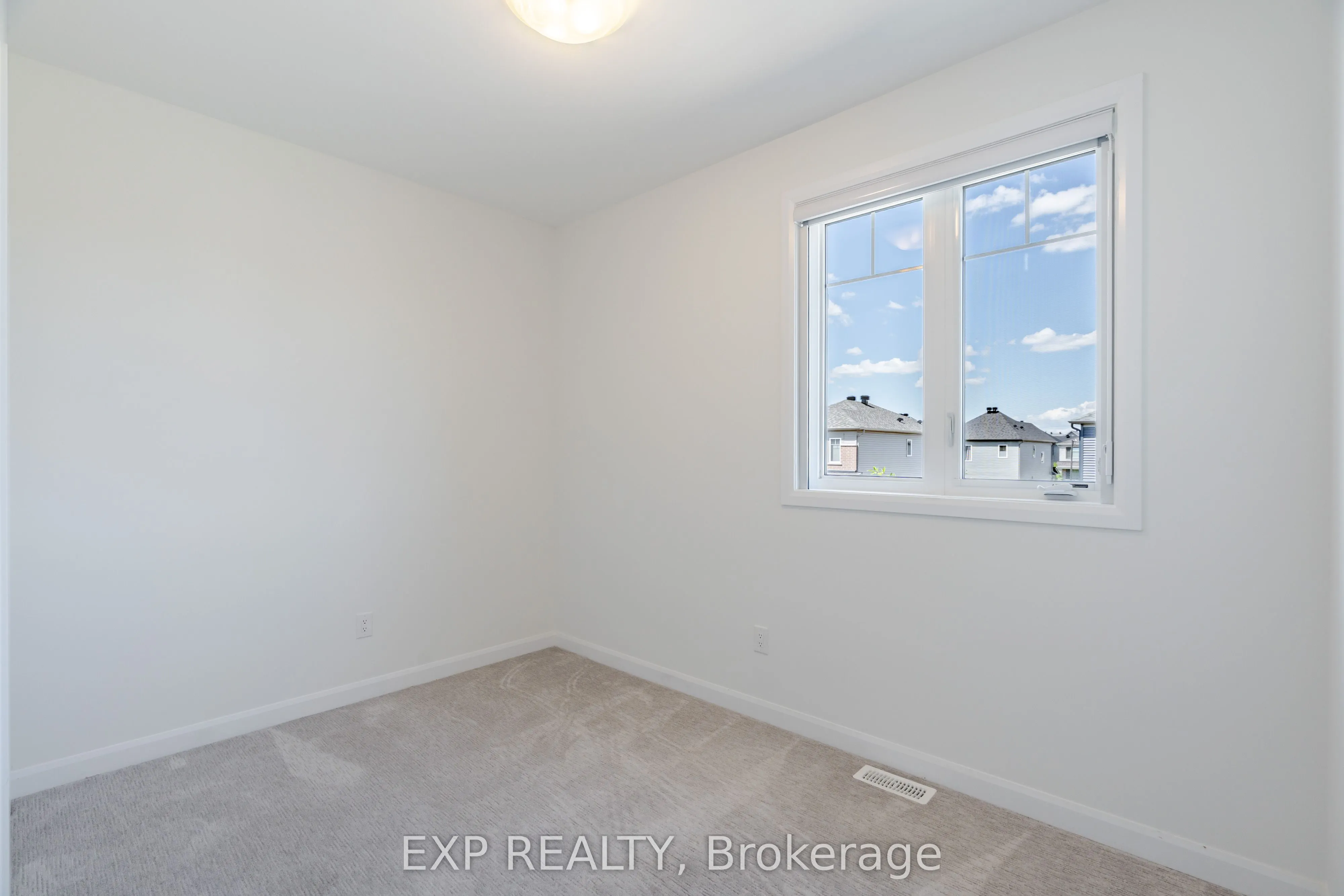 309 Cloyne Crescent