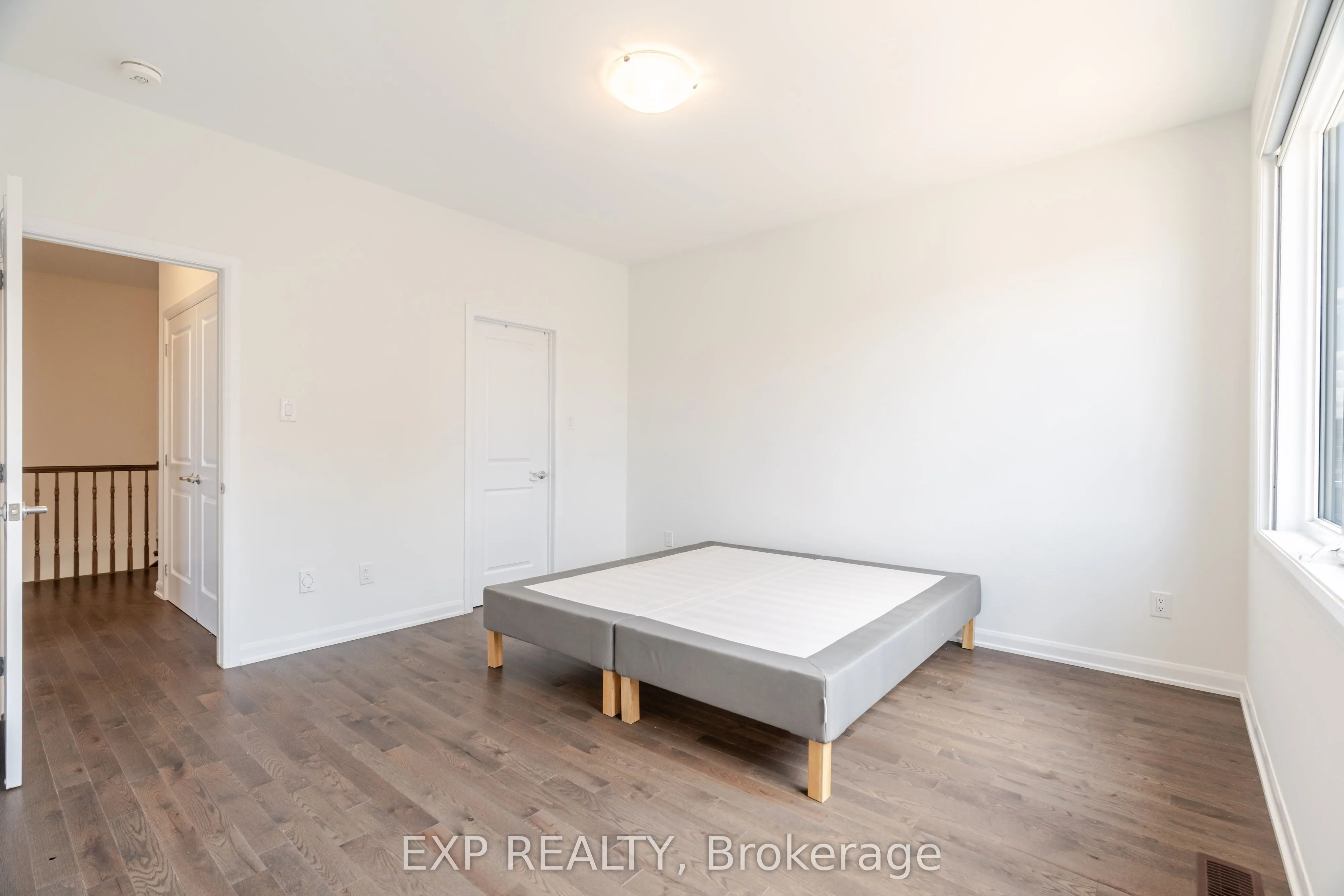 309 Cloyne Crescent