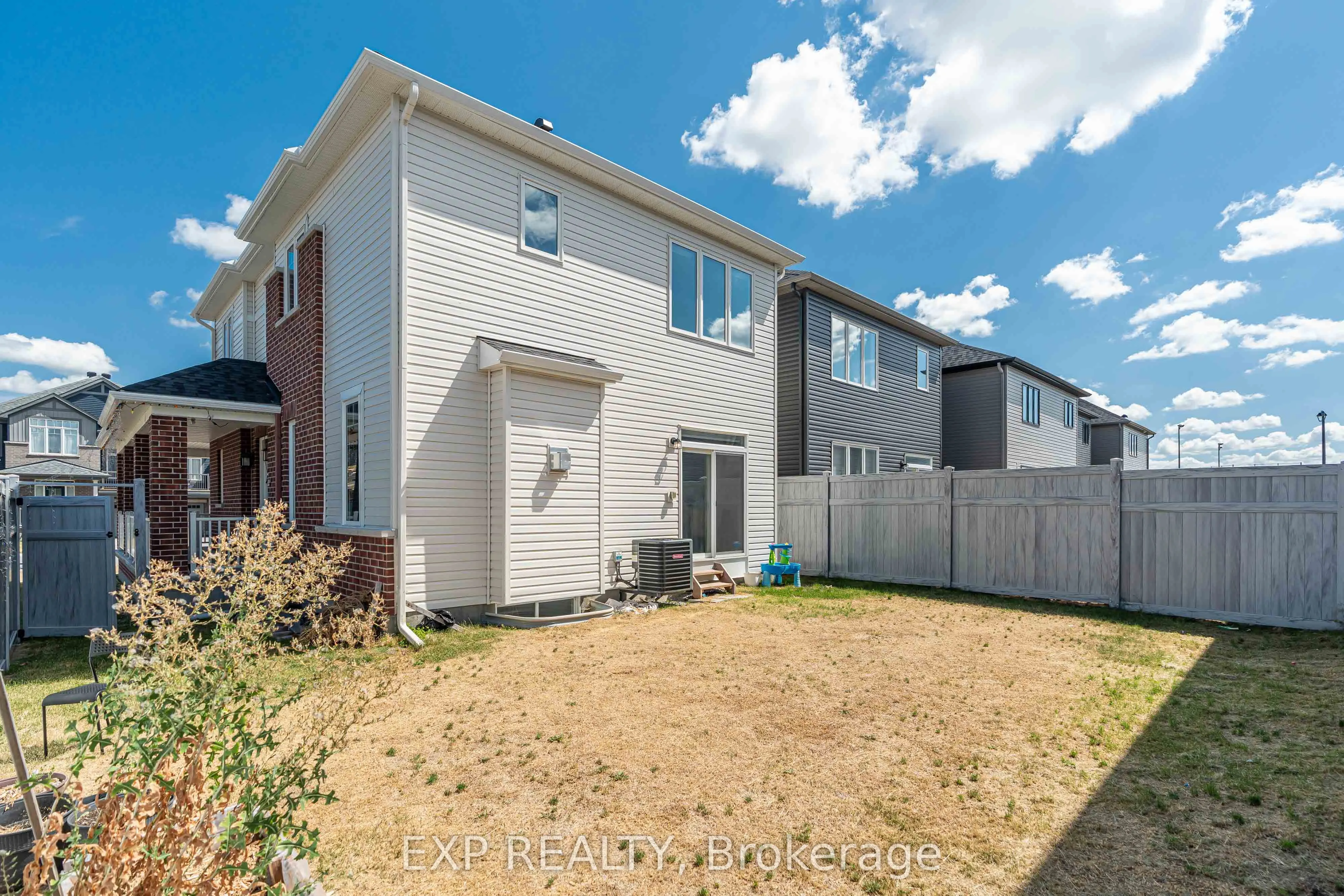 309 Cloyne Crescent