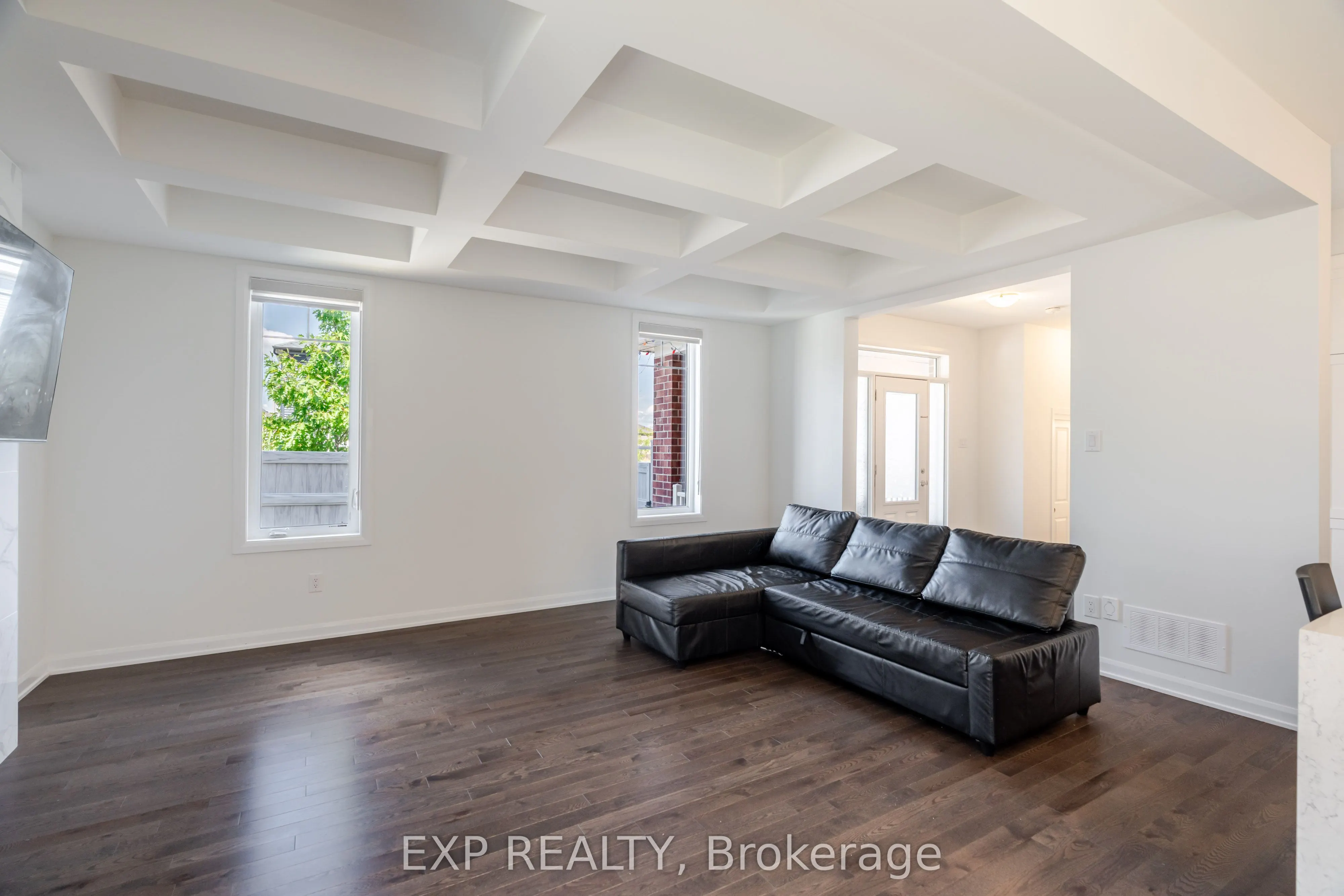 309 Cloyne Crescent