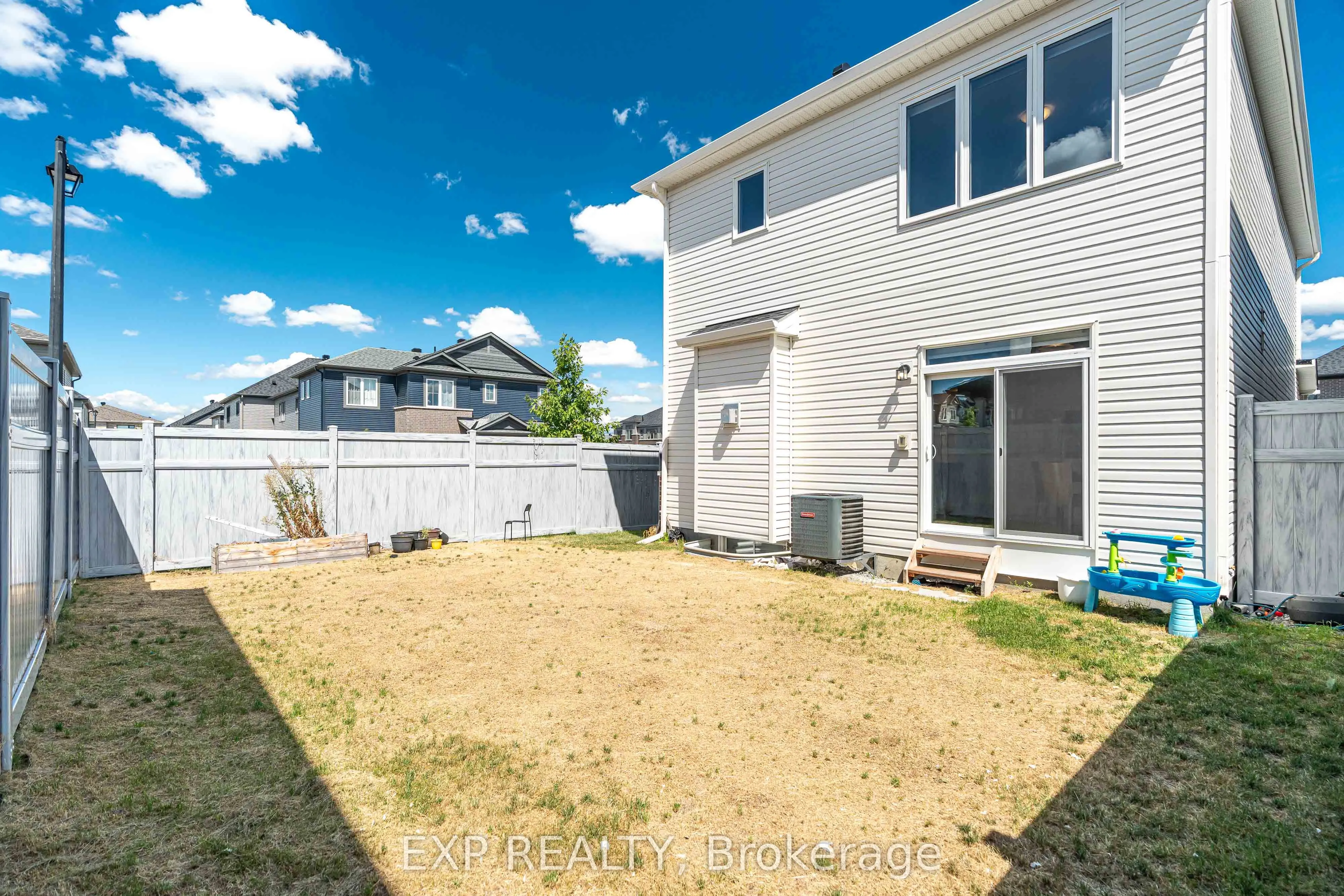 309 Cloyne Crescent