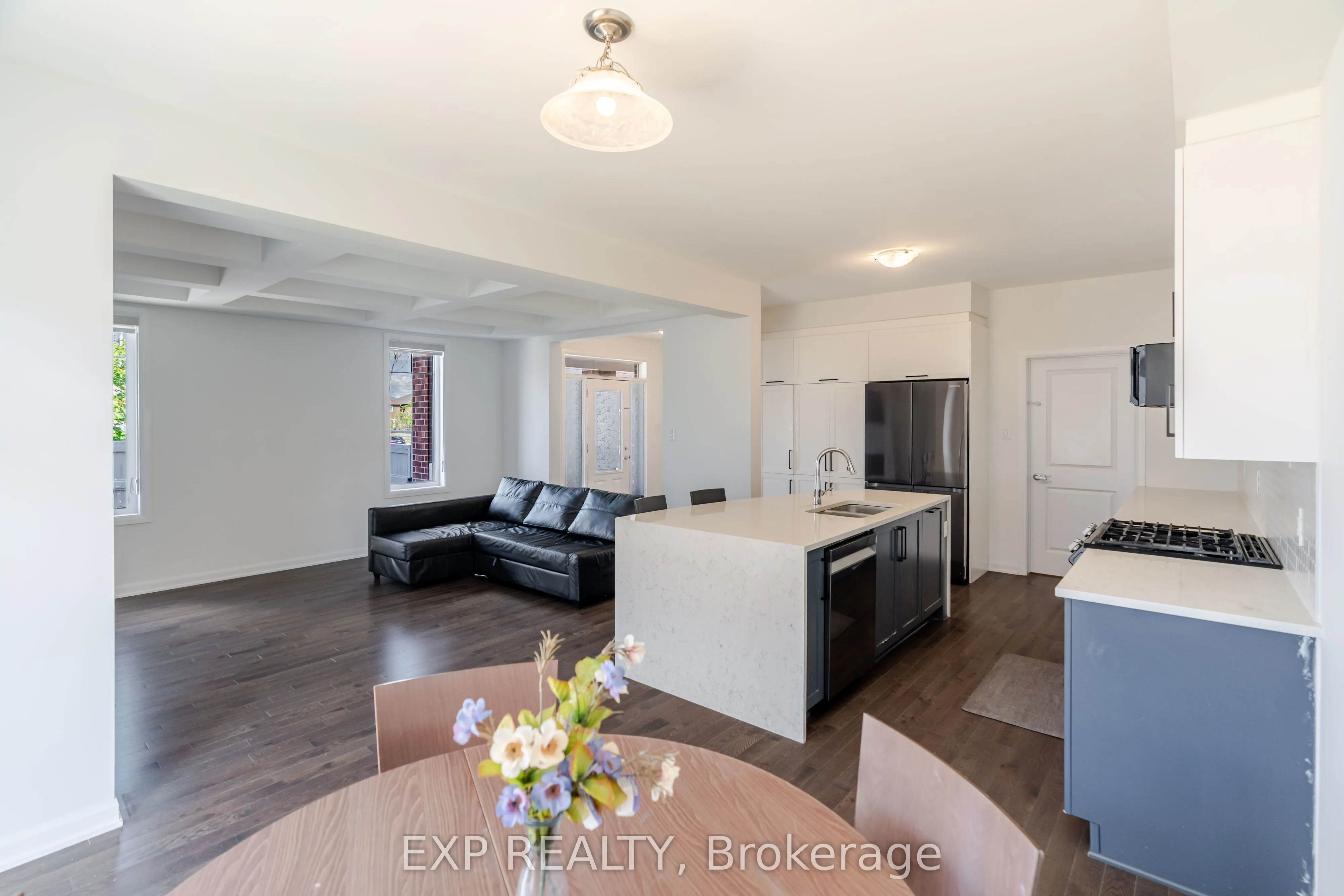 309 Cloyne Crescent