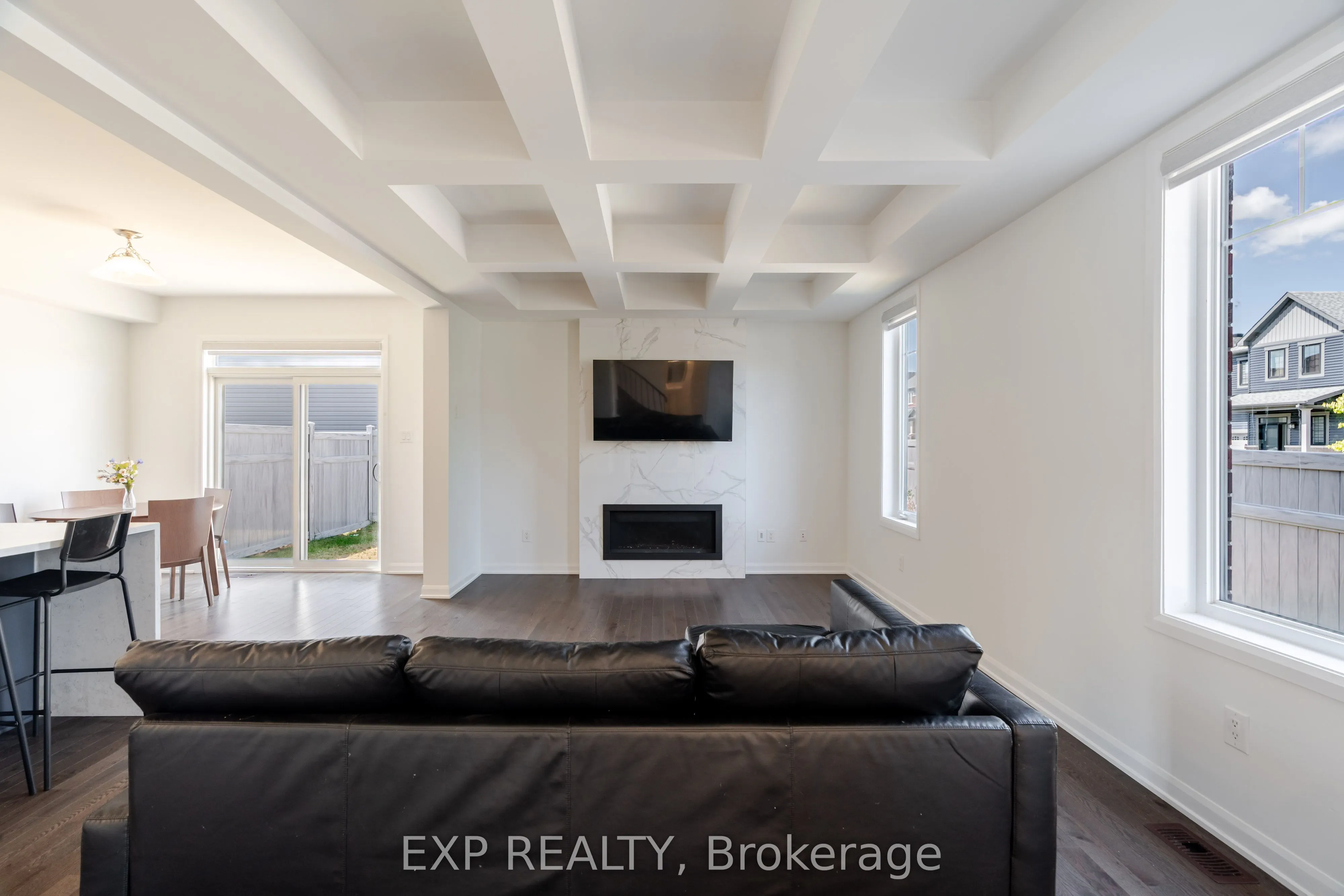 309 Cloyne Crescent
