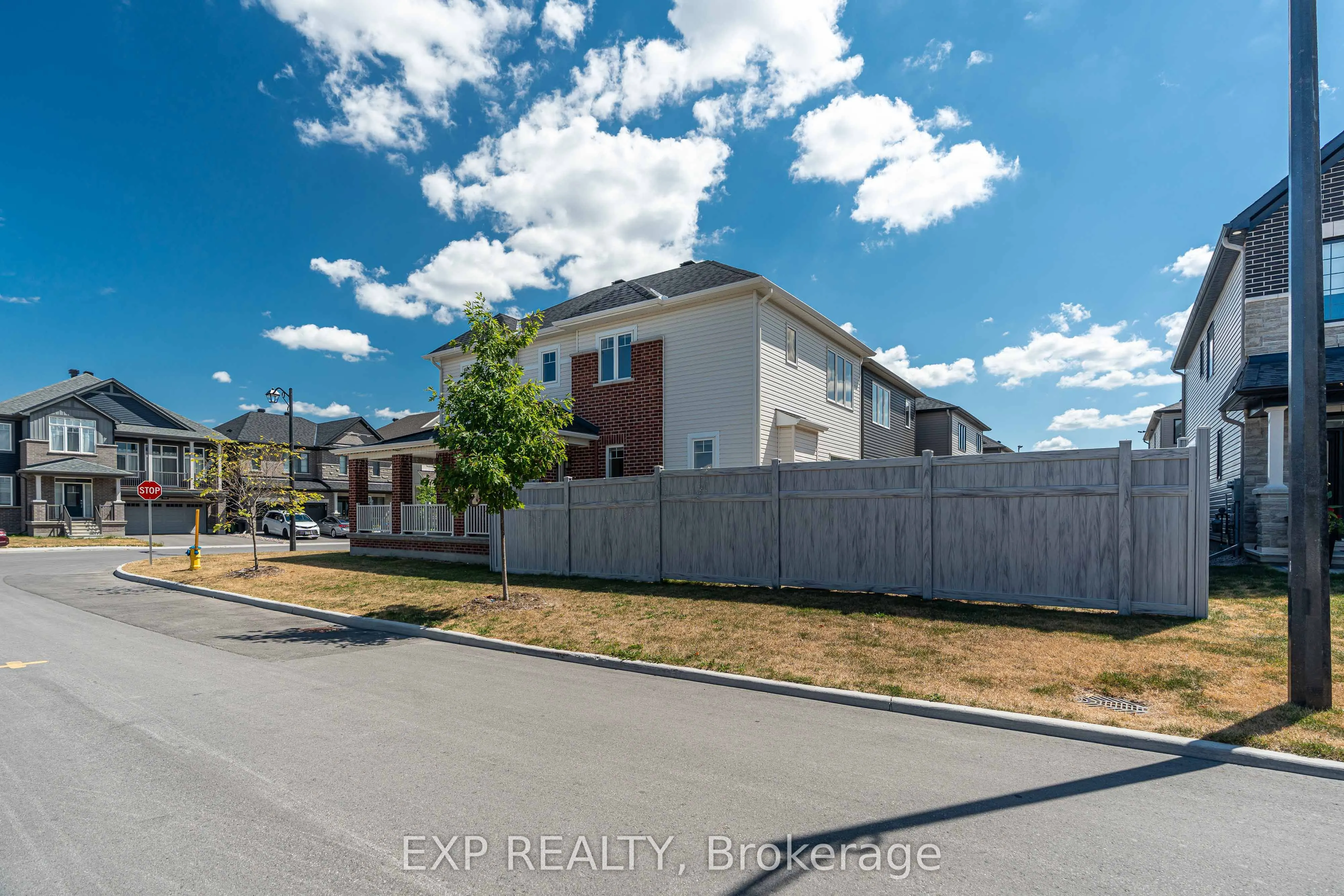 309 Cloyne Crescent