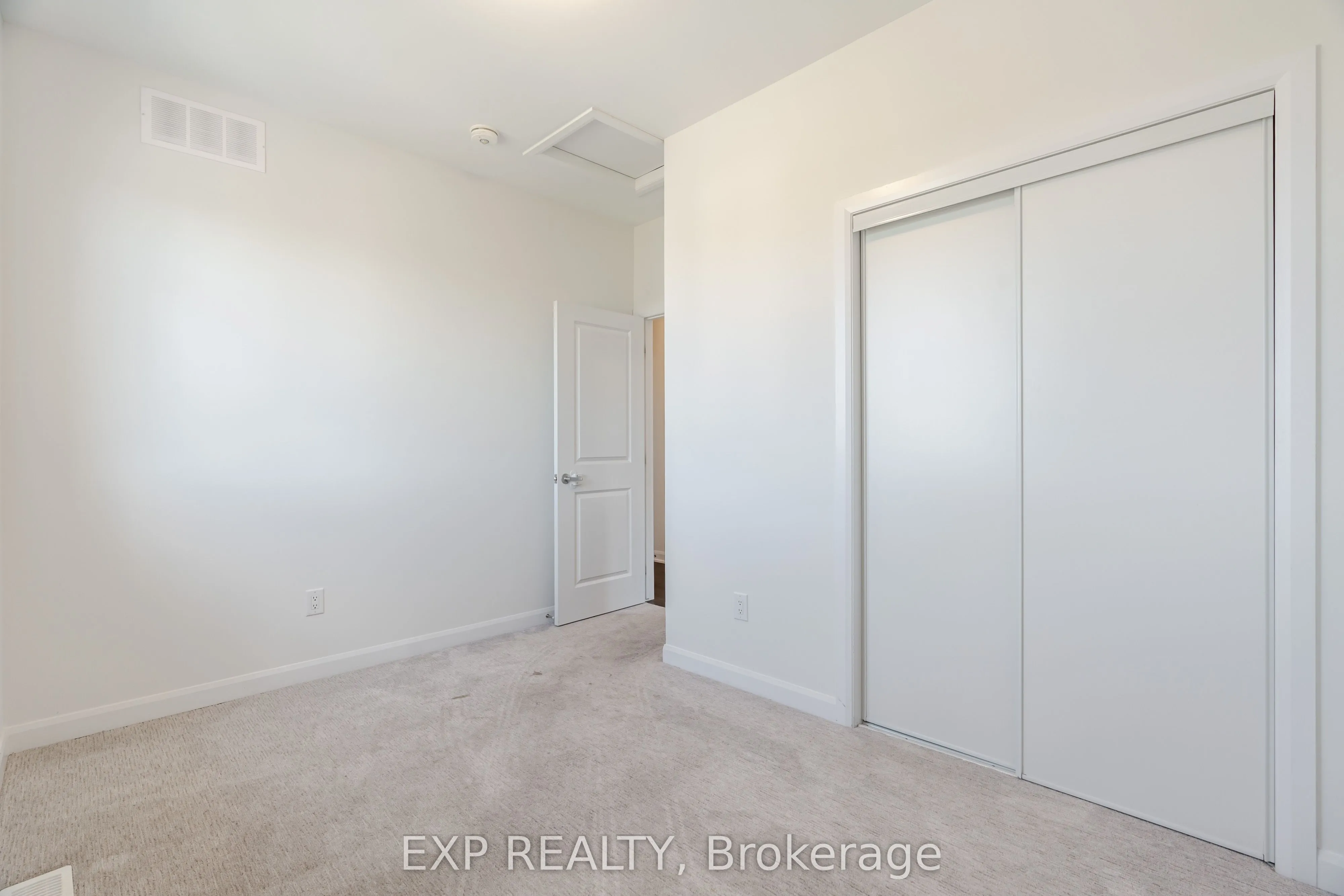 309 Cloyne Crescent