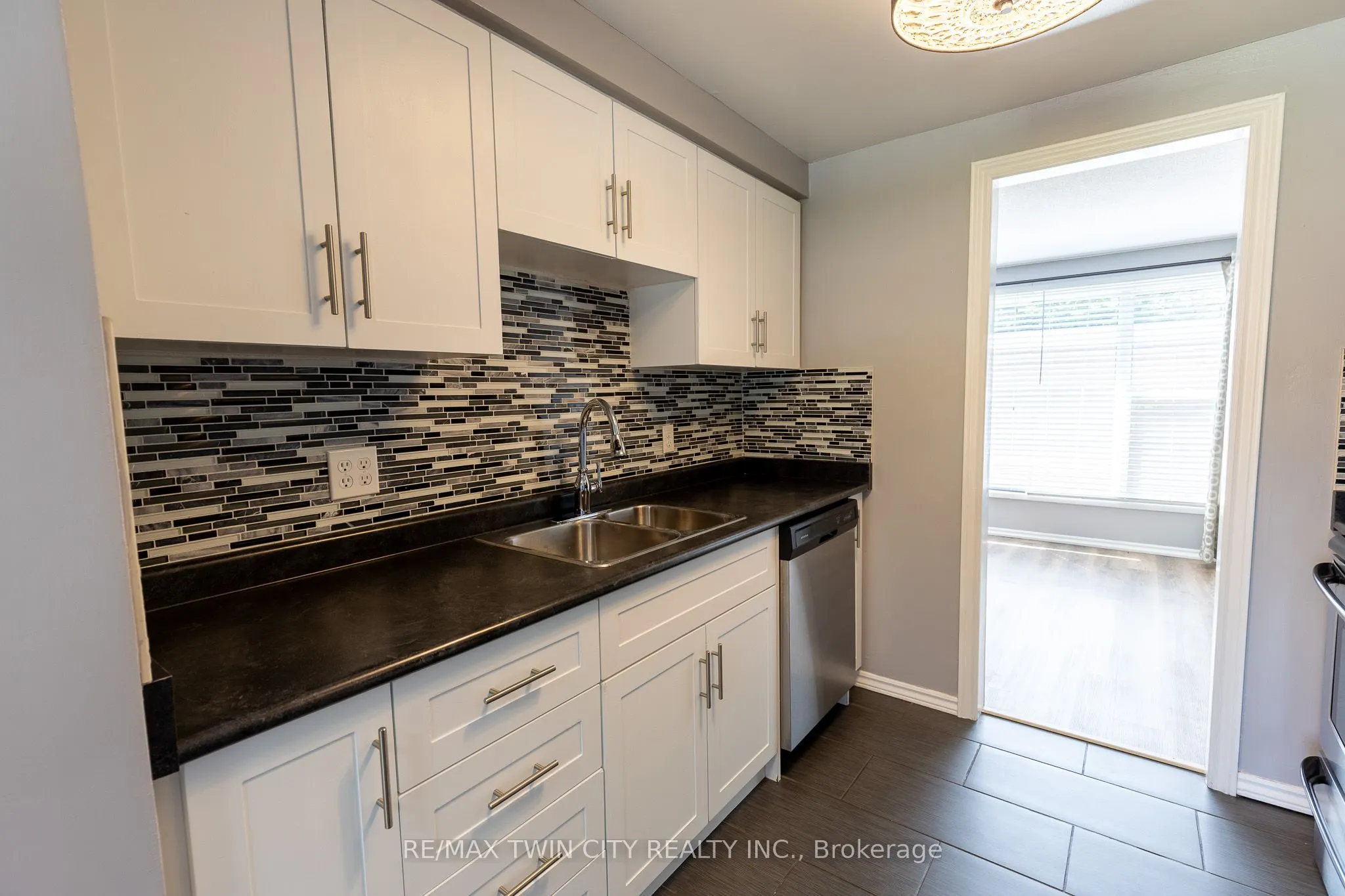 210 Glamis Road, #43