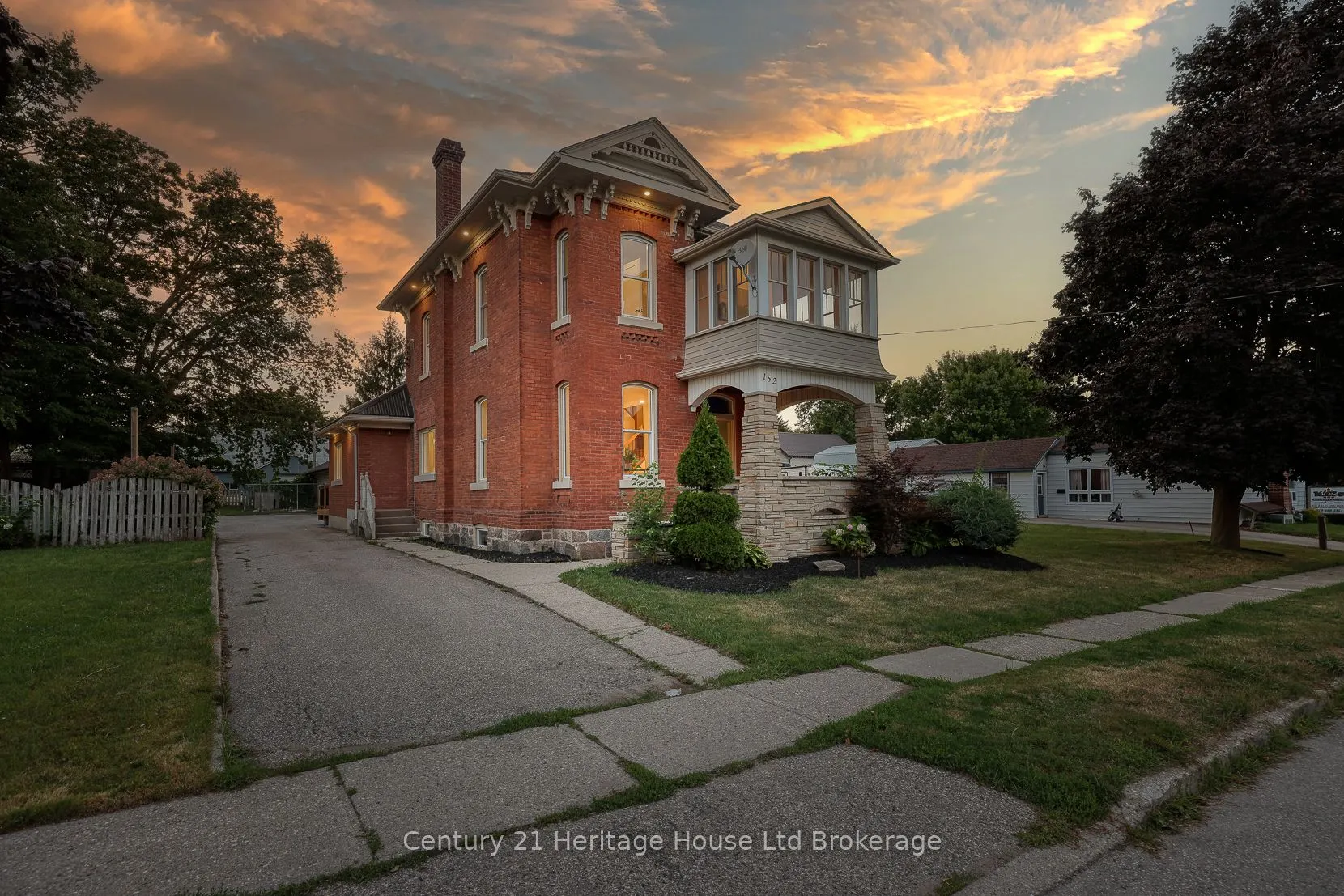 152 Blandford Street