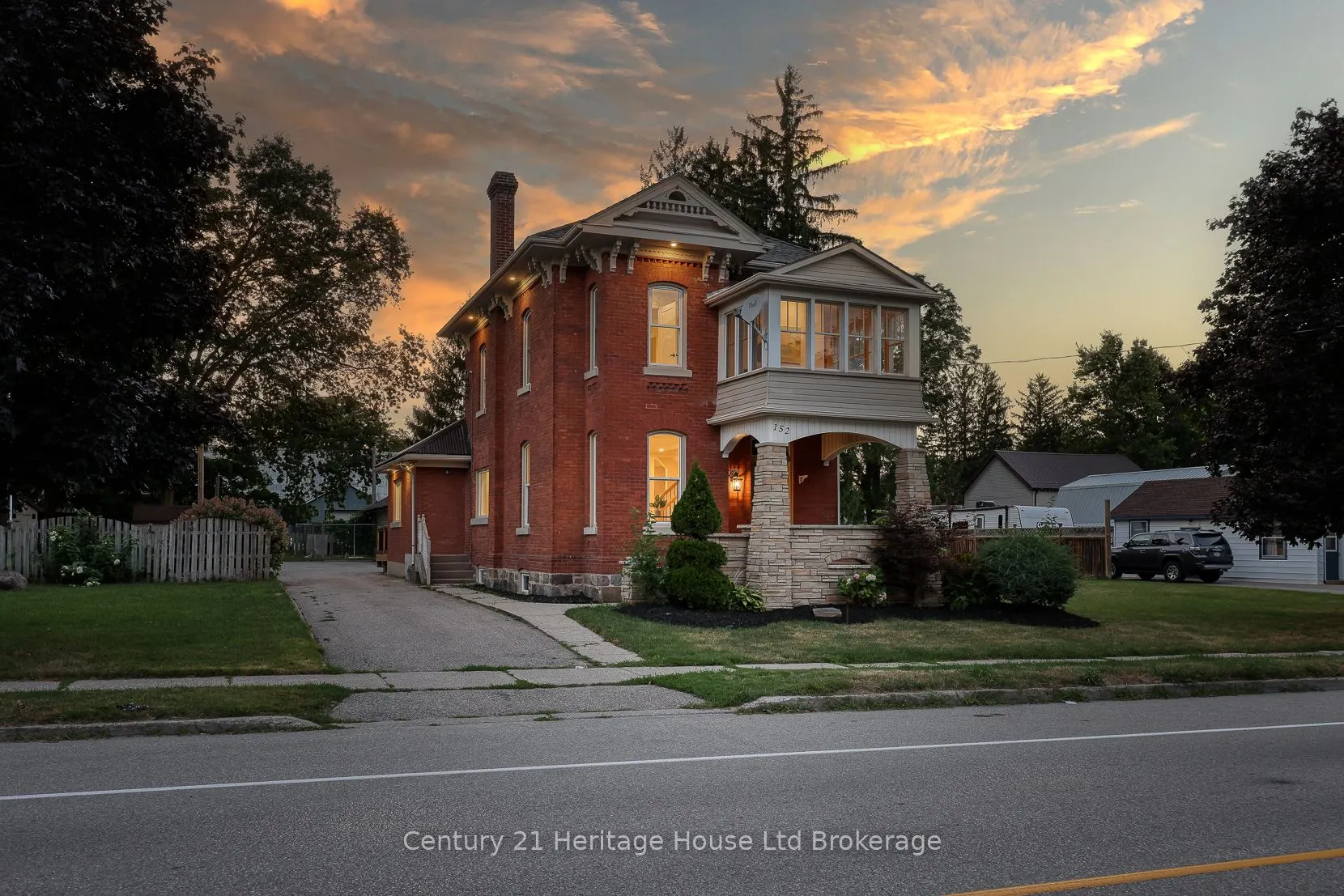 152 Blandford Street