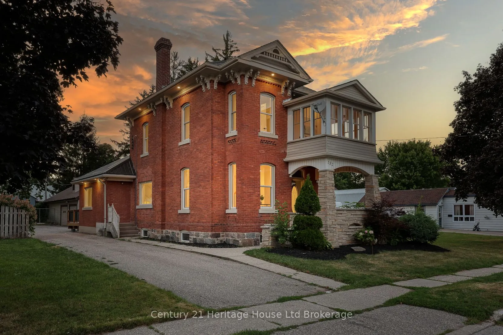 152 Blandford Street