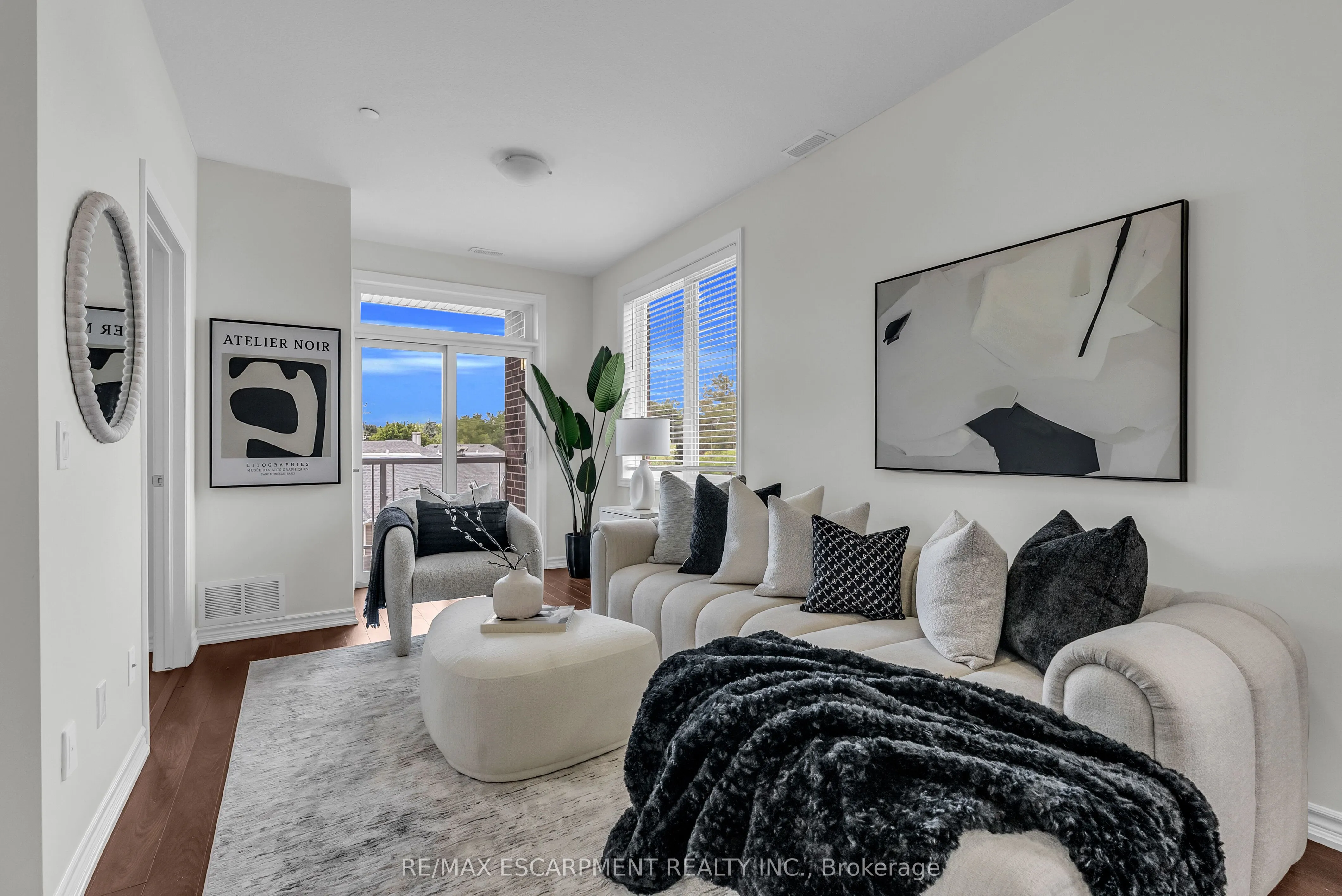95 WILSON Street W, #314