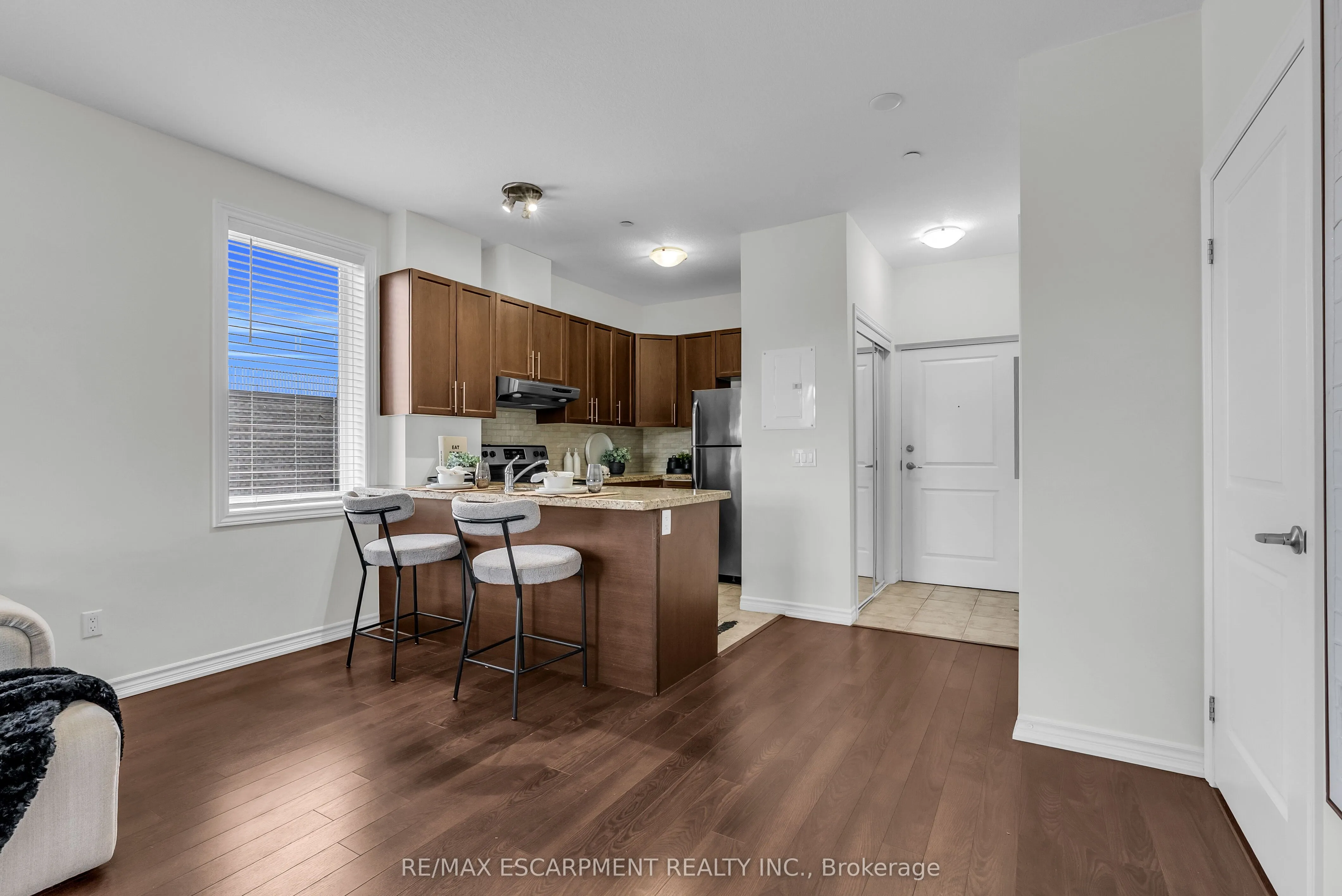 95 WILSON Street W, #314
