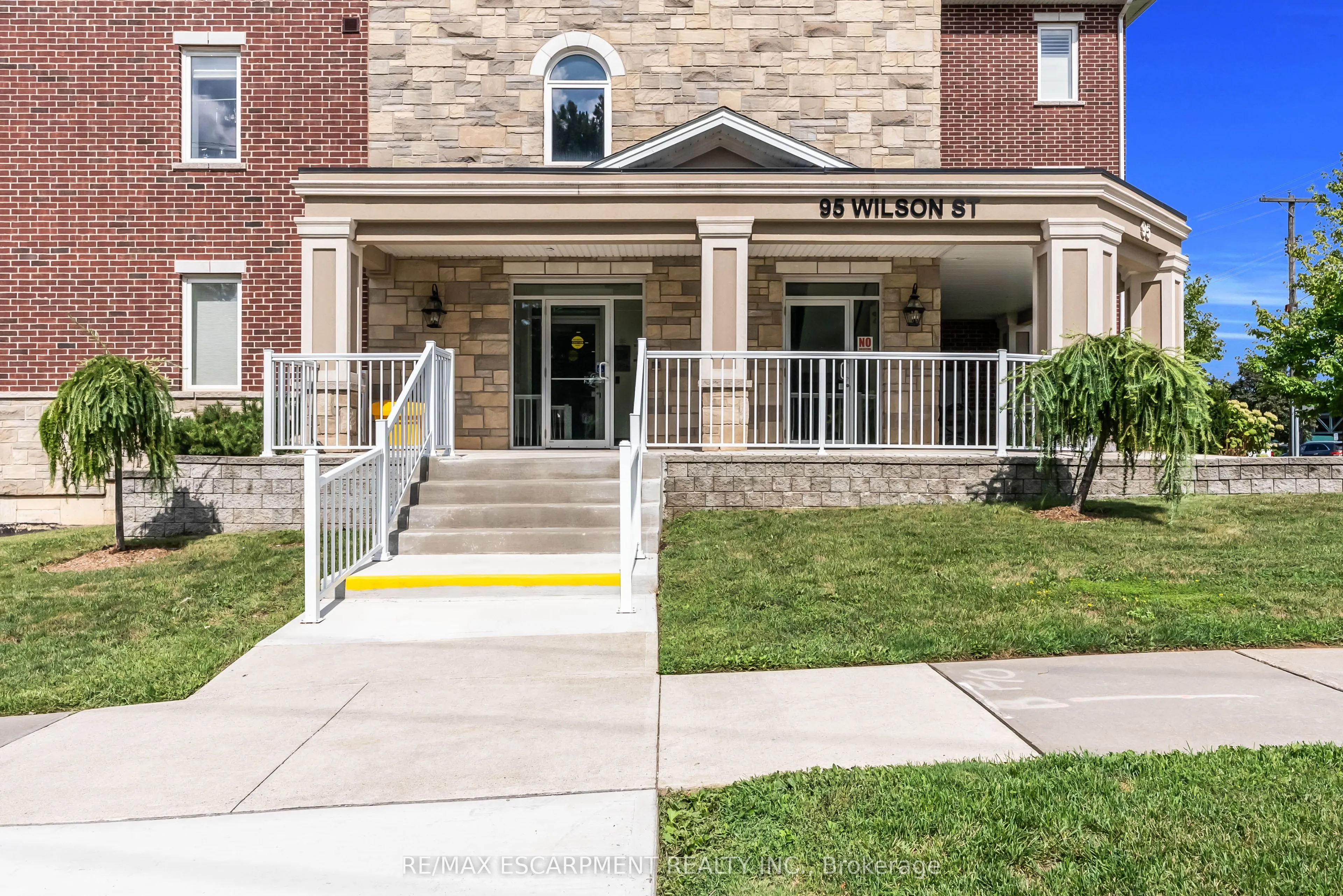 95 WILSON Street W, #314