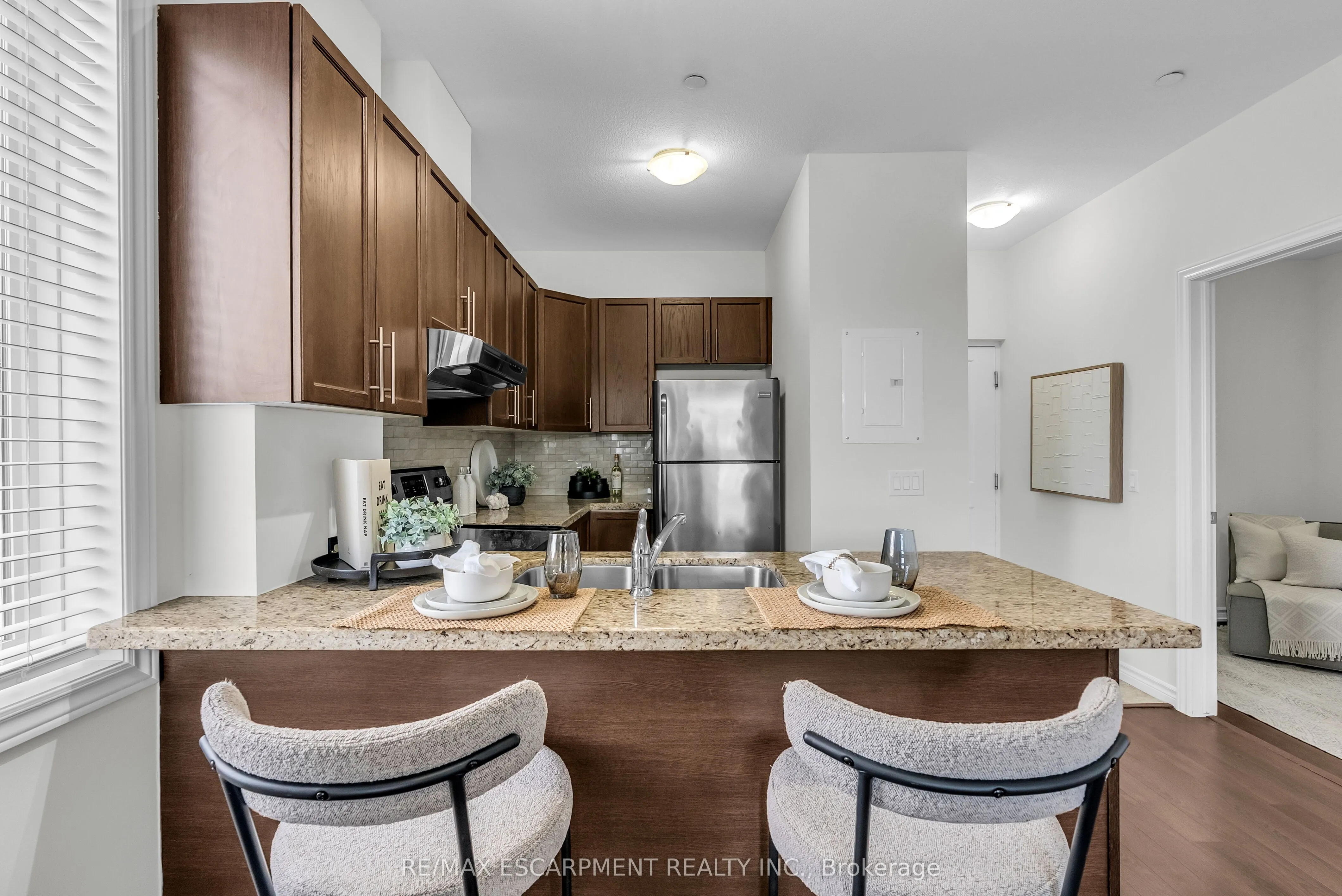 95 WILSON Street W, #314
