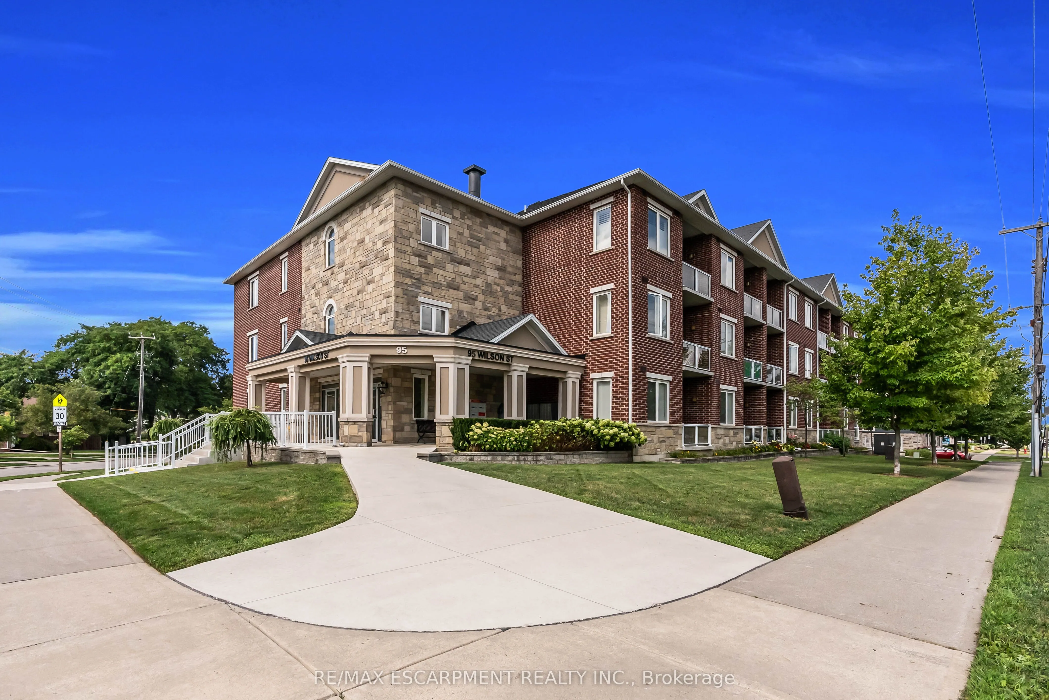 95 WILSON Street W, #314