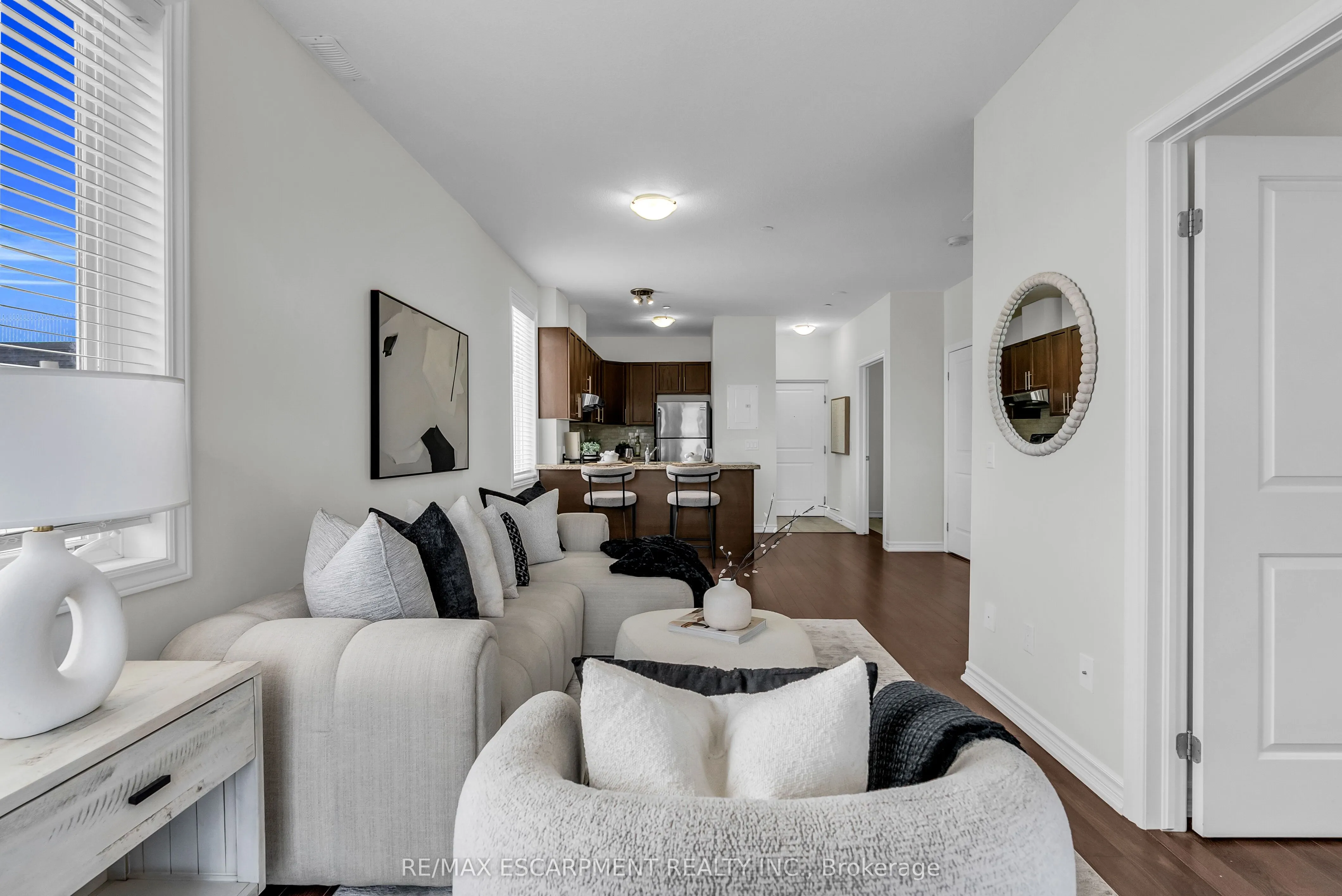 95 WILSON Street W, #314