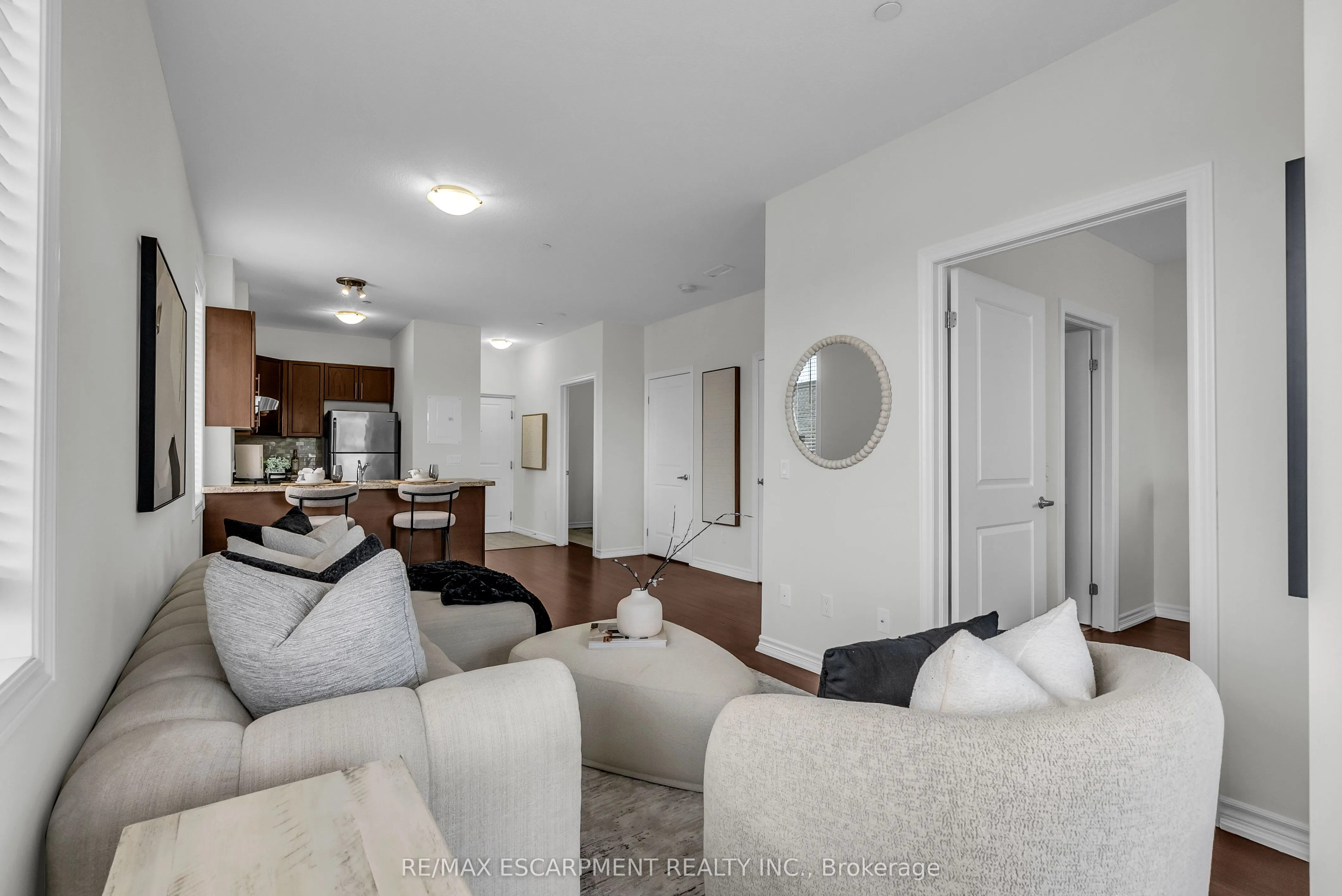 95 WILSON Street W, #314