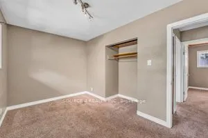 35 Vista Crescent