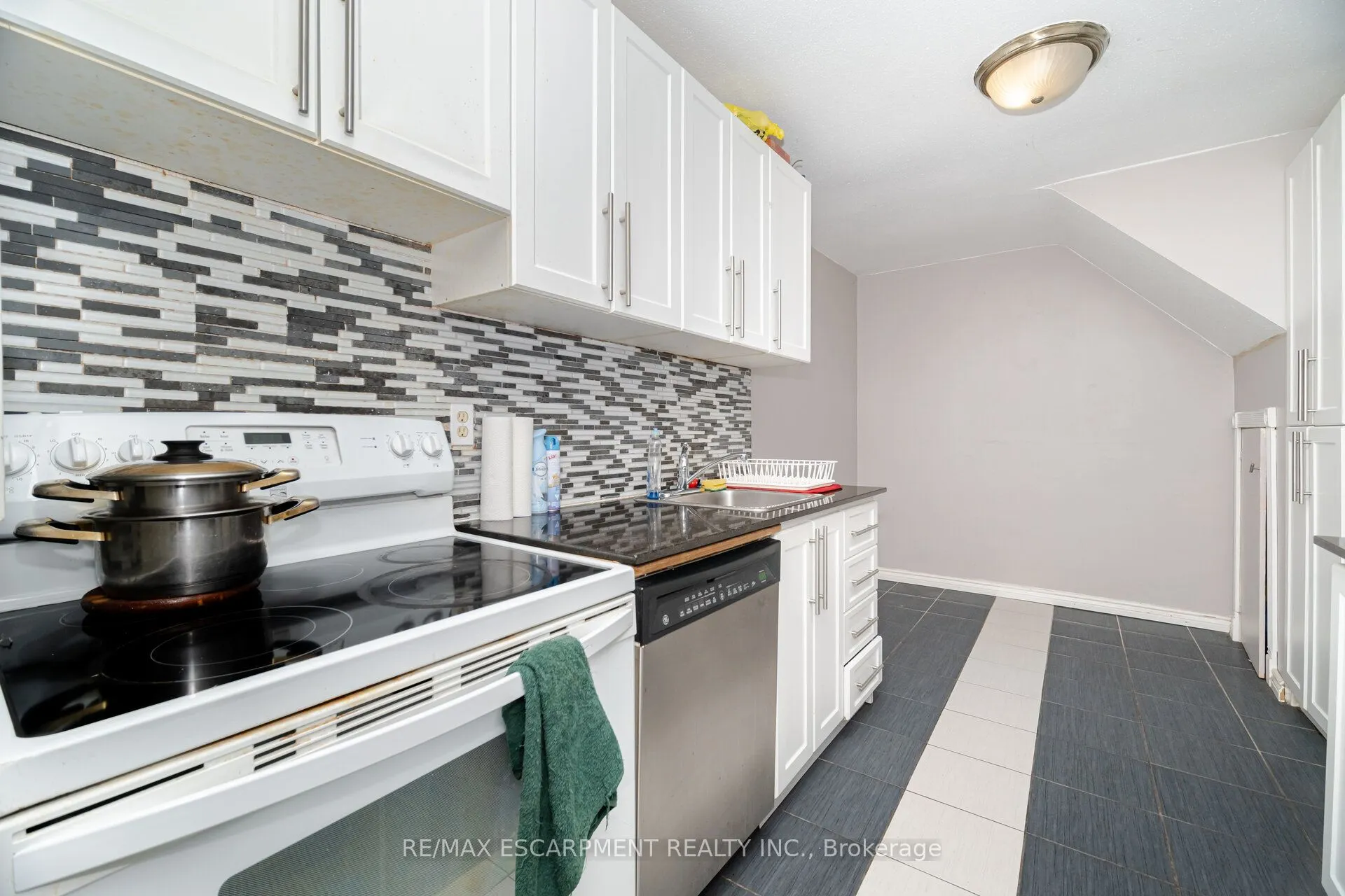15 Albright Road, #14