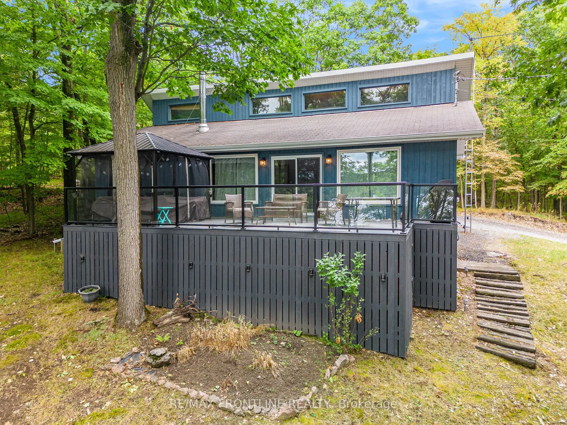 133 Miners Point Road