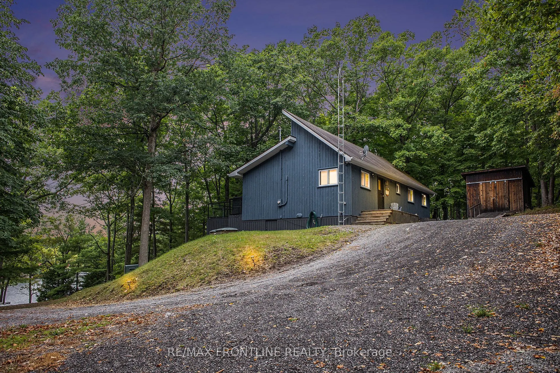 133 Miners Point Road