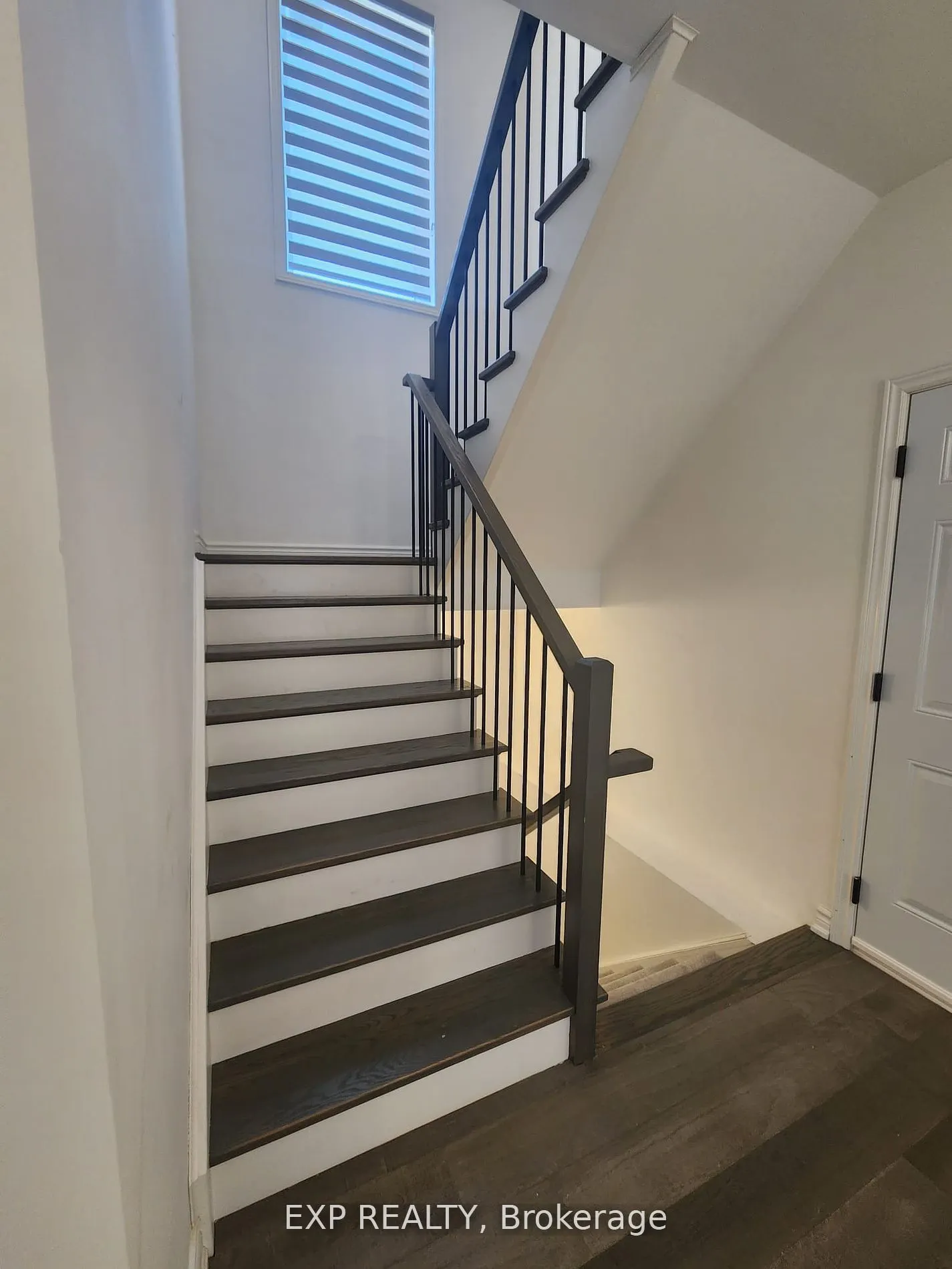 33 Autumn Avenue