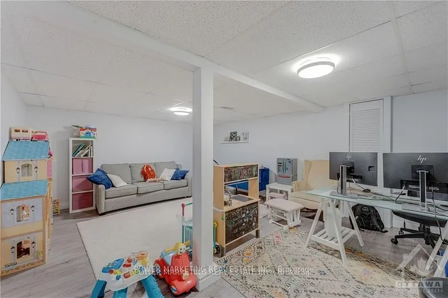 29 COURTNEY Road