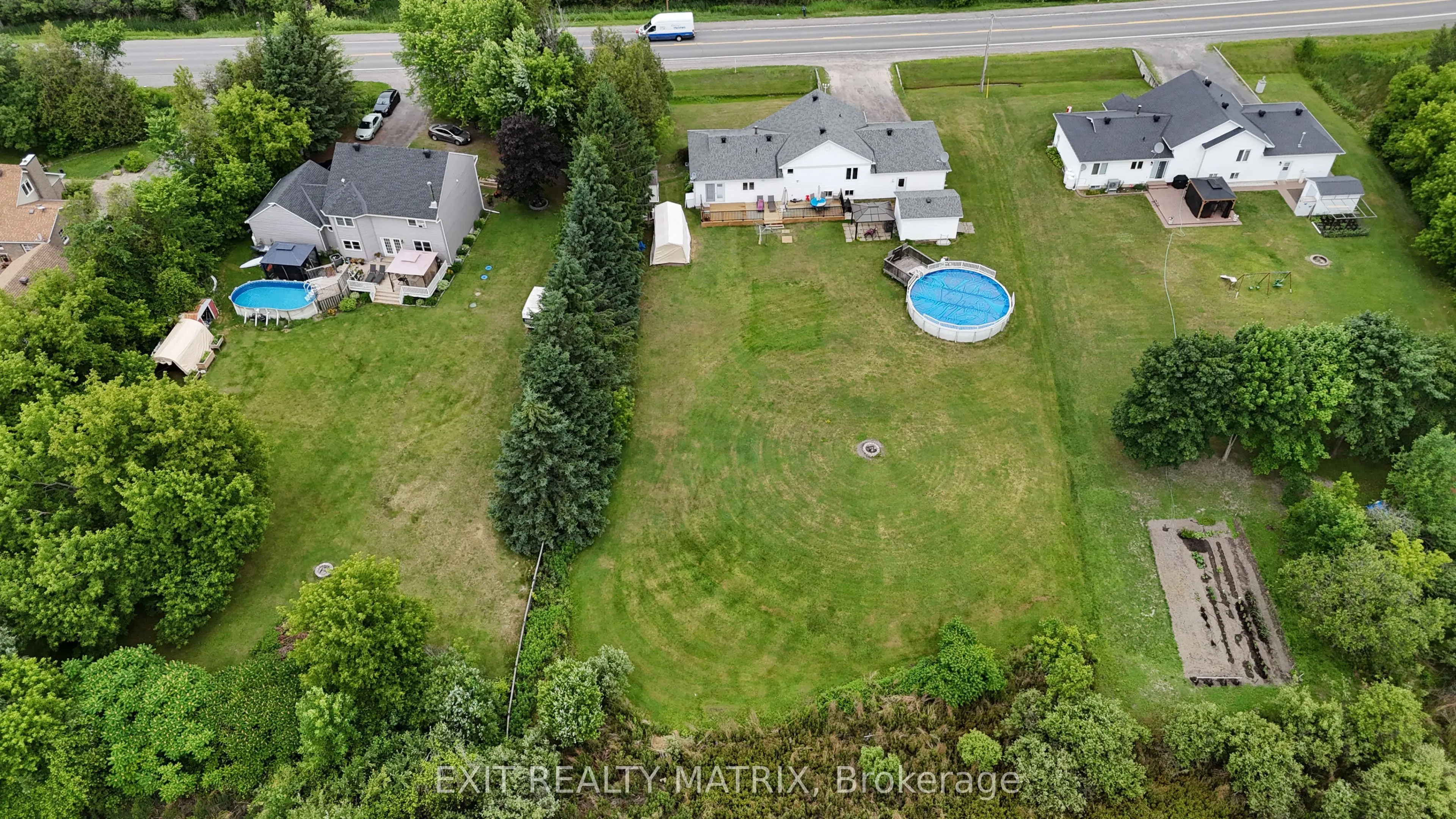 2418 Rideau Road