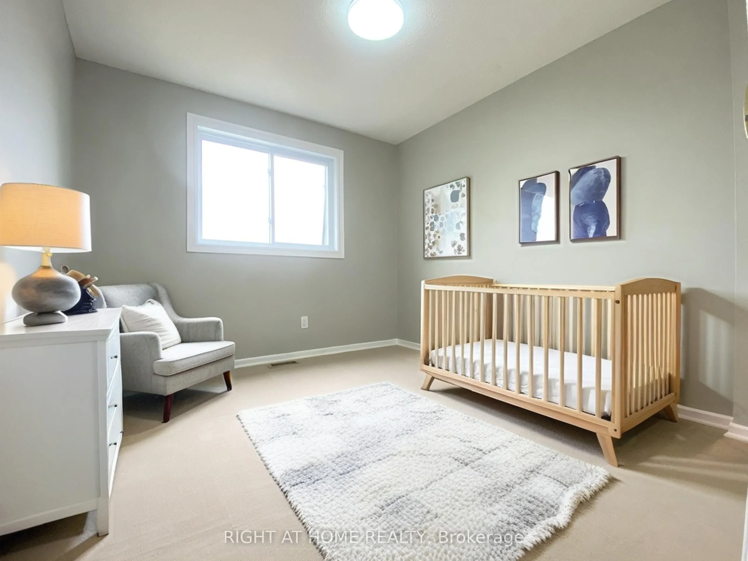 271 RIDGEPARK Private, #76