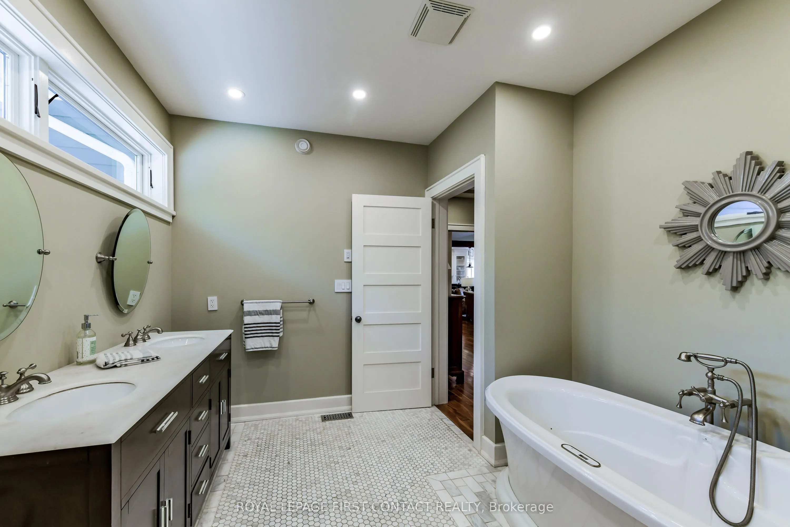 1034 Road 2900