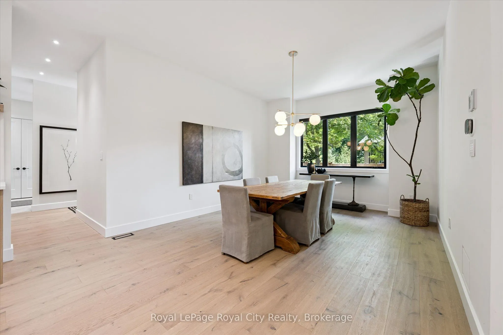 15 Farnham Road