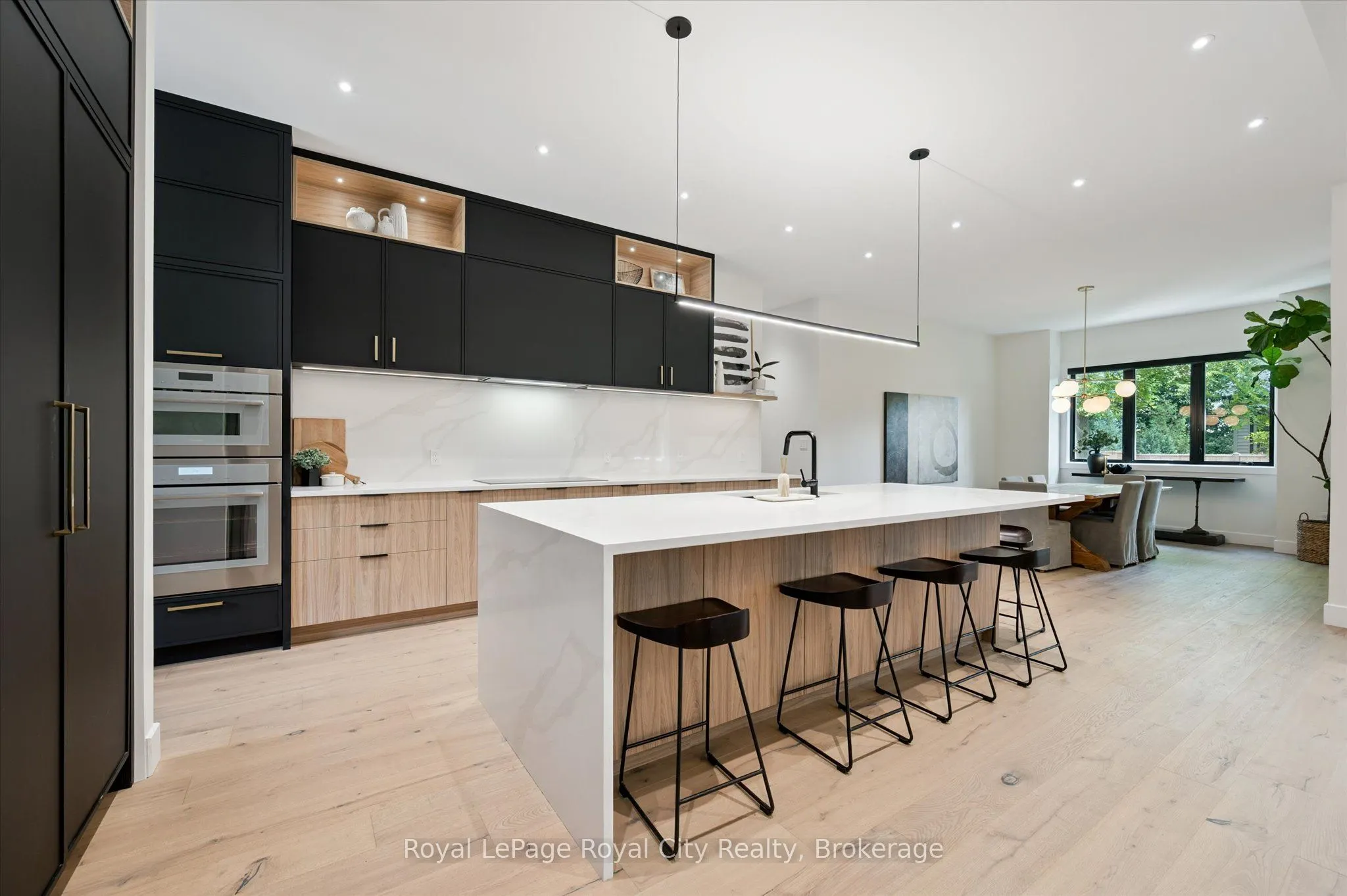 15 Farnham Road