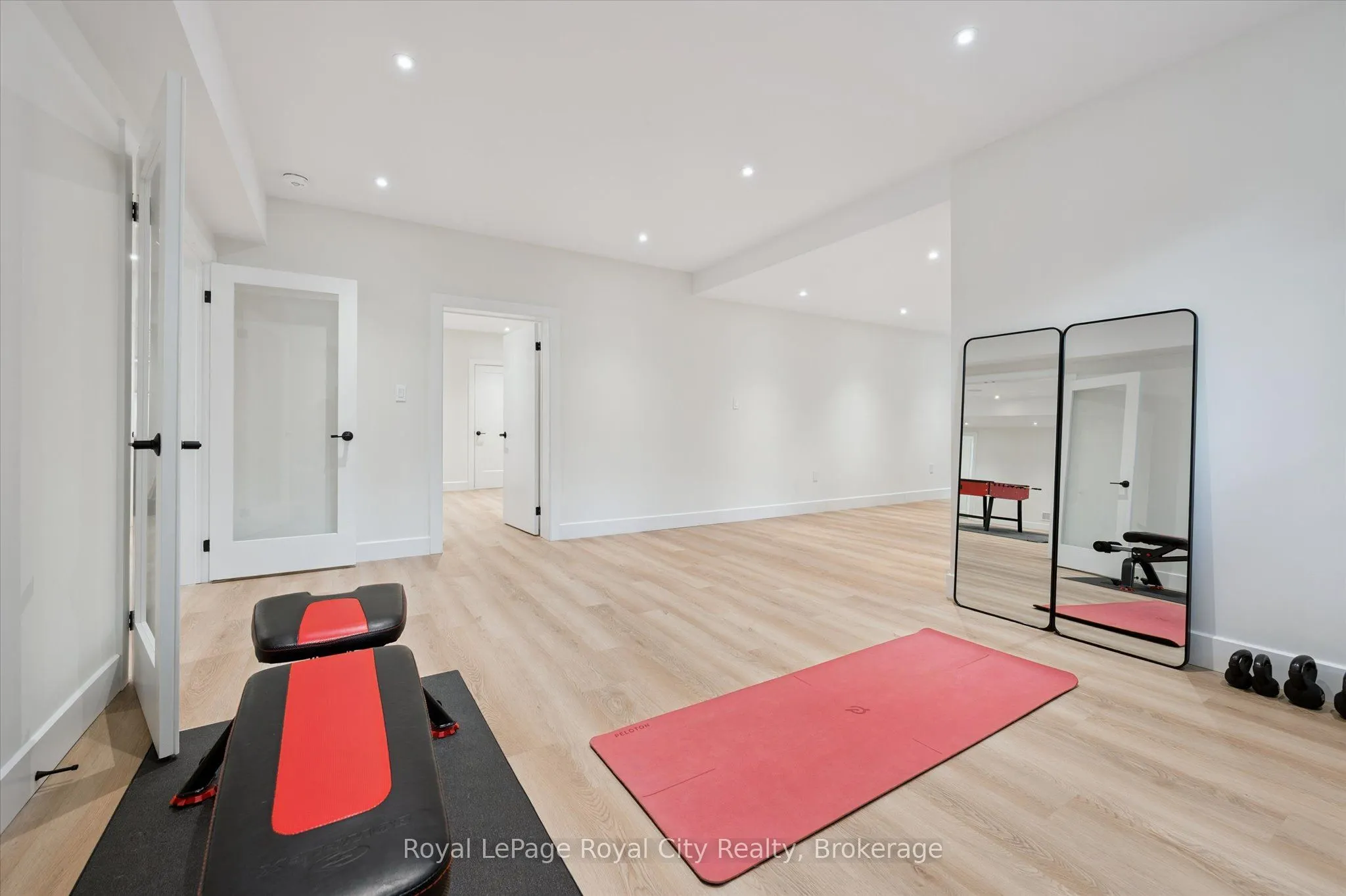 15 Farnham Road