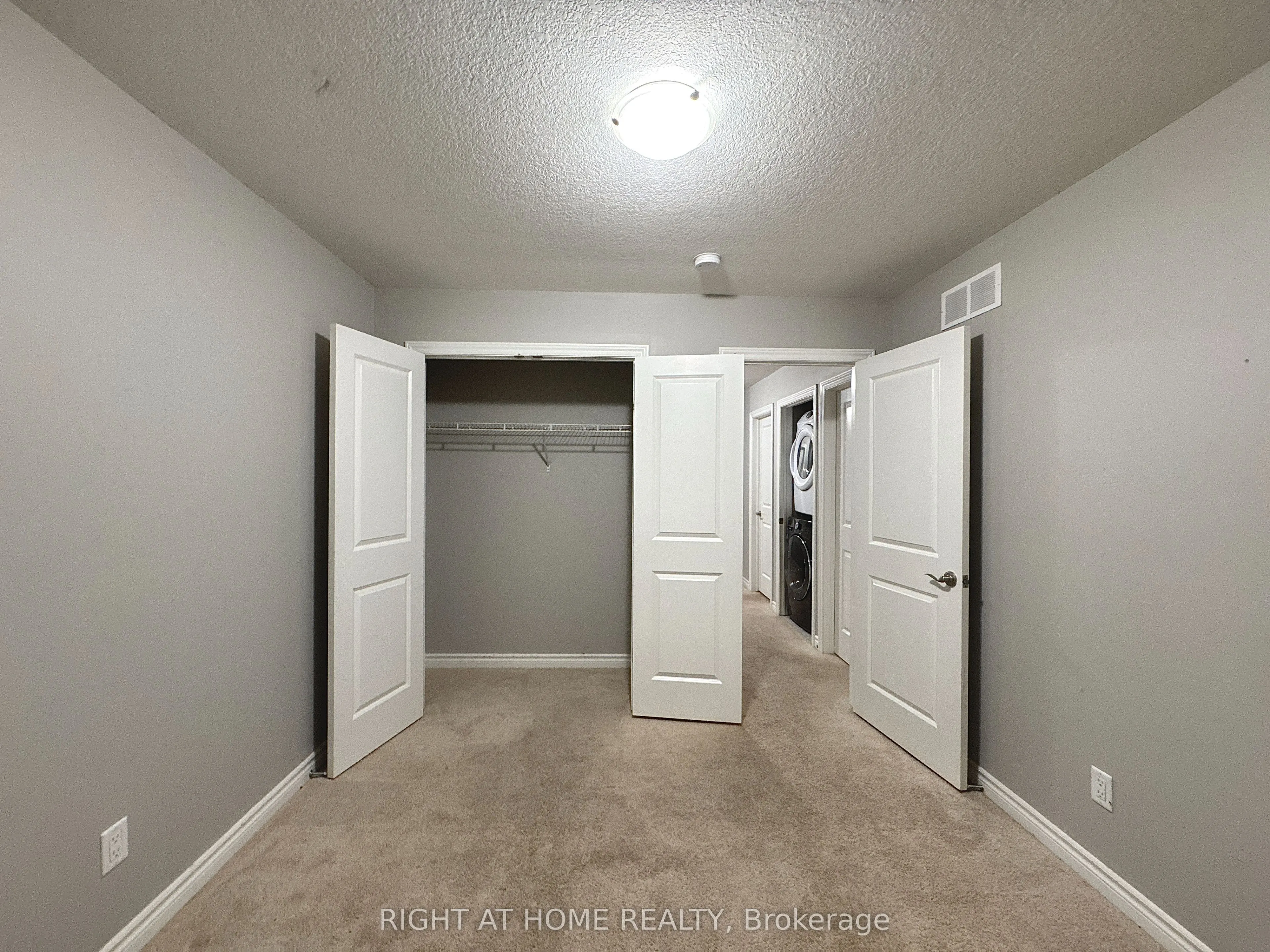 635 Saginaw Parkway, #87