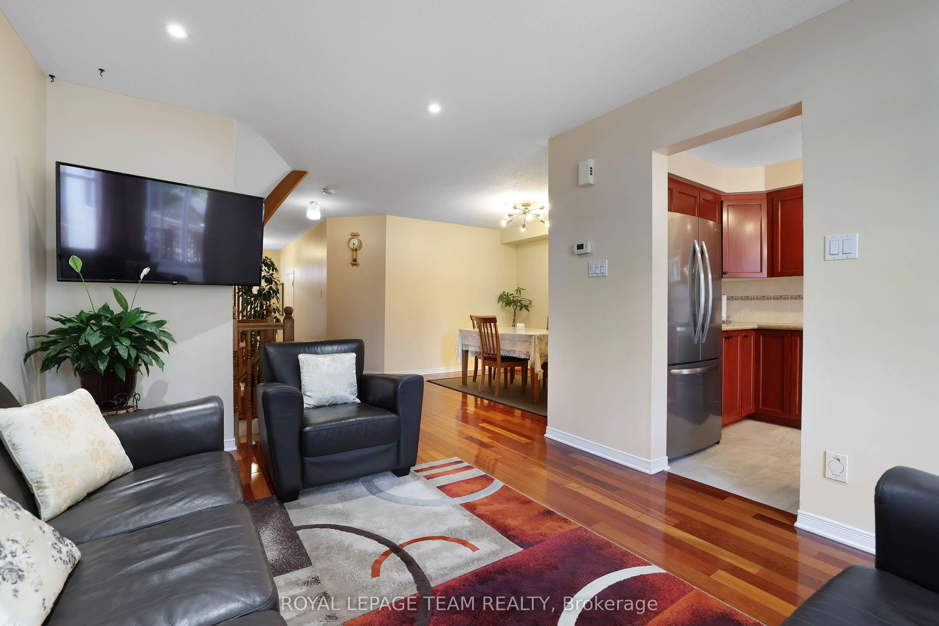 144 Deercroft Avenue