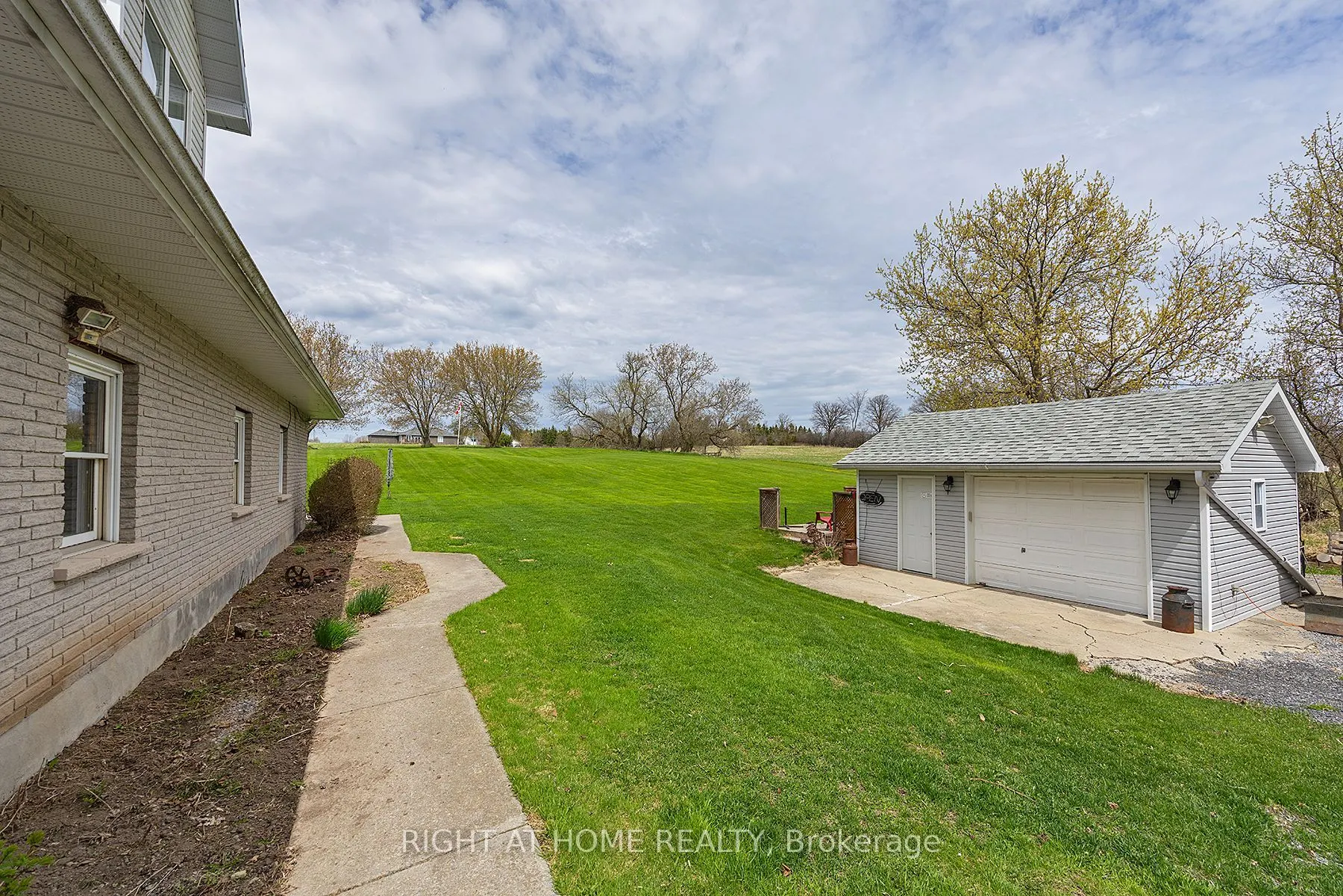 7349 County Rd 2 Road