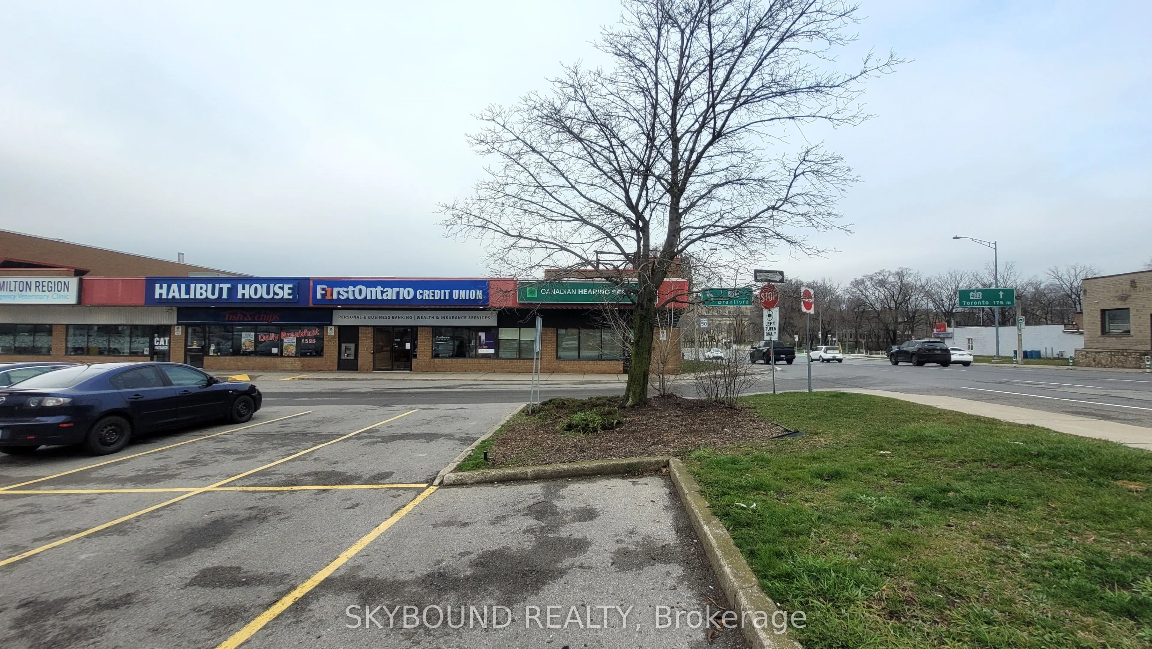 50 Dundurn Street S, #117