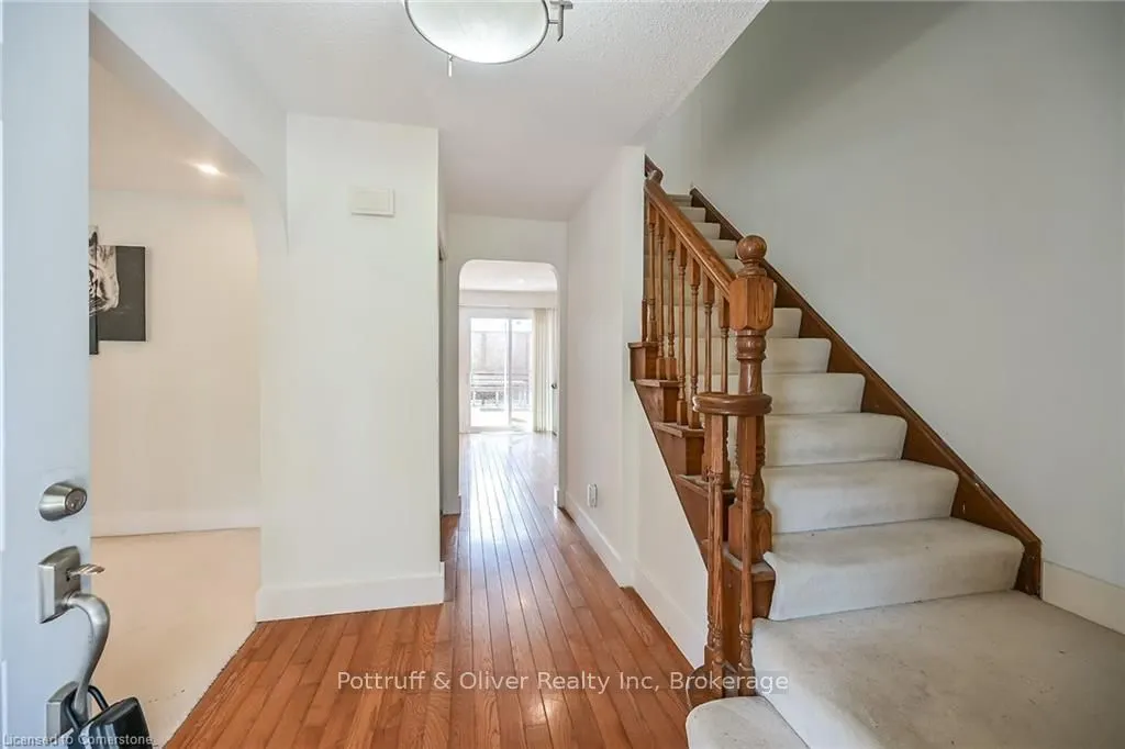 30 Carriage Road